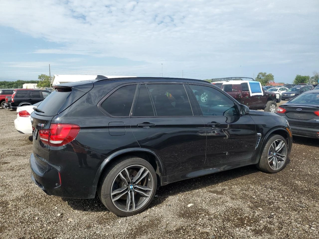 BMW X5M xDrive 567кс 4.4L V8 - изображение 4