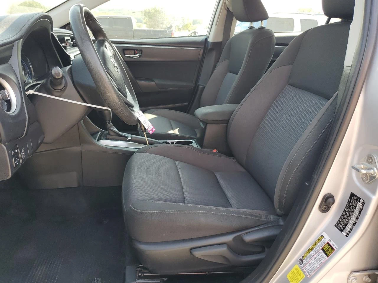 Toyota Corolla 1.8* L  | Mobile.bg   8