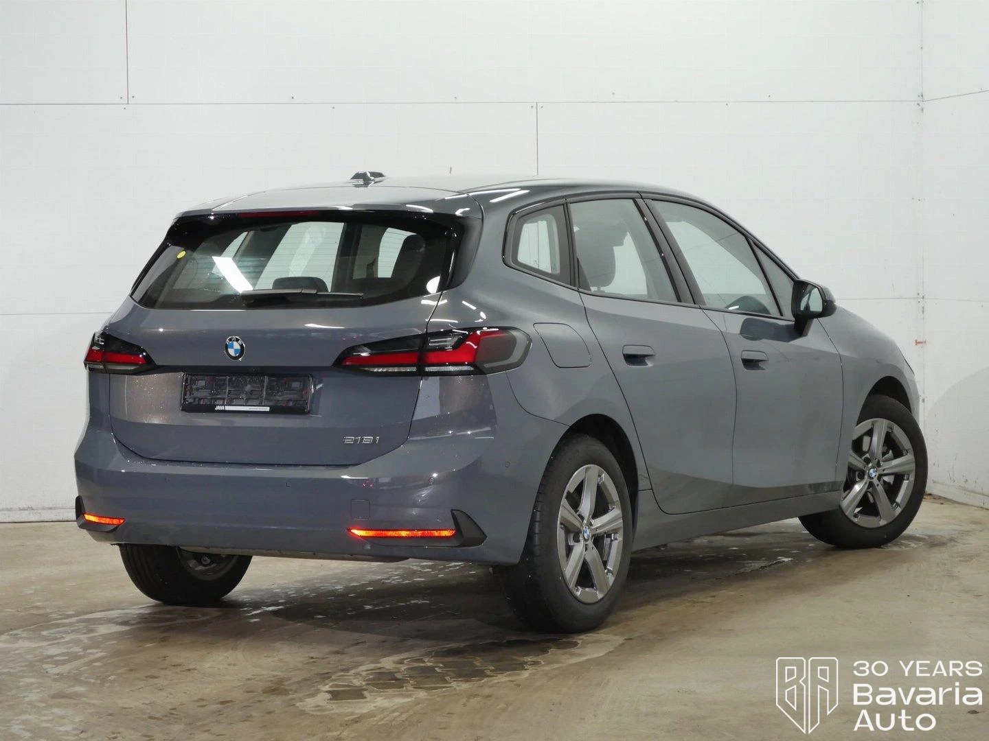 BMW 218 i Active Tourer Steptronic - изображение 3