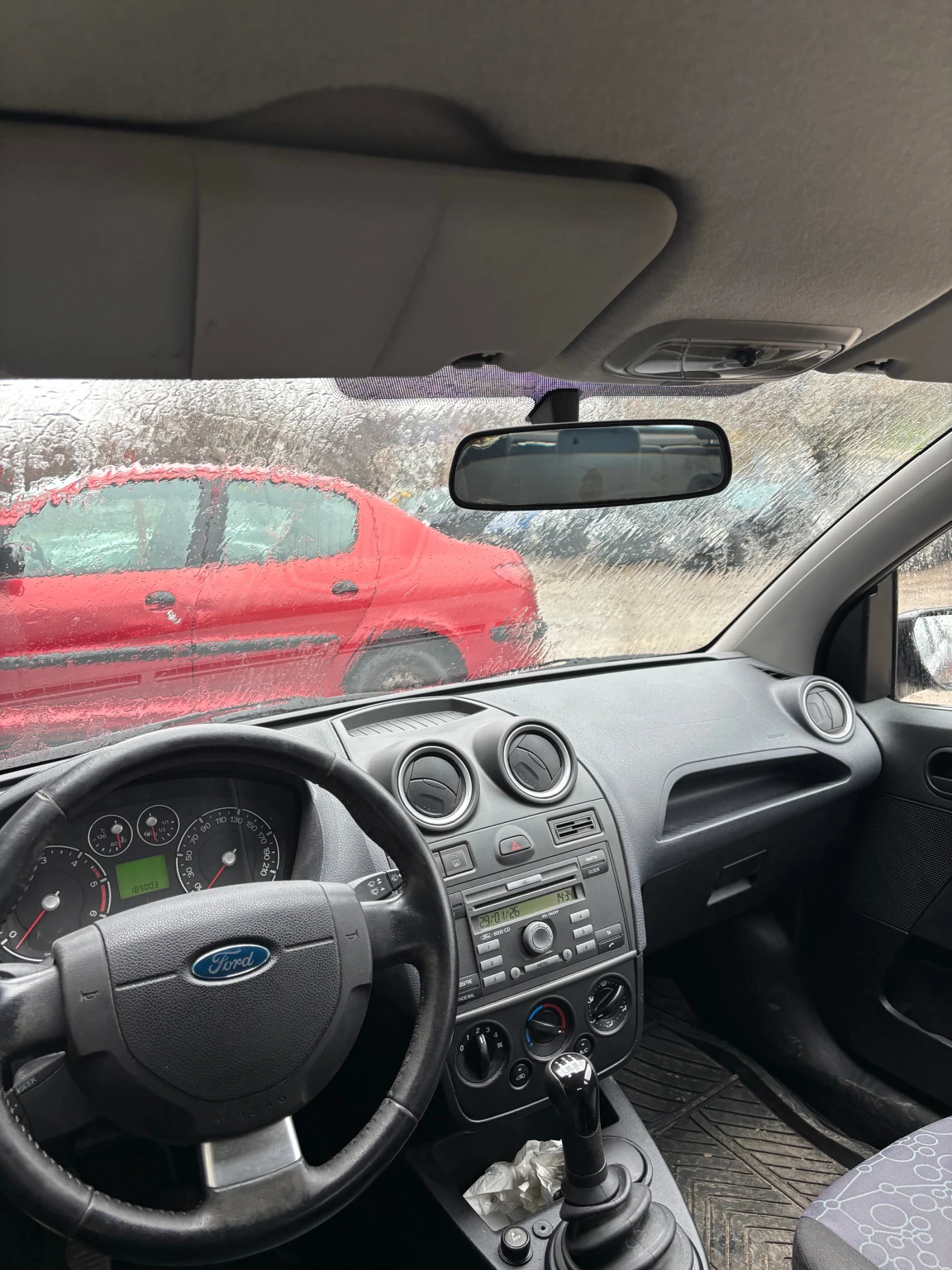 Ford Fiesta 1.4 - изображение 3