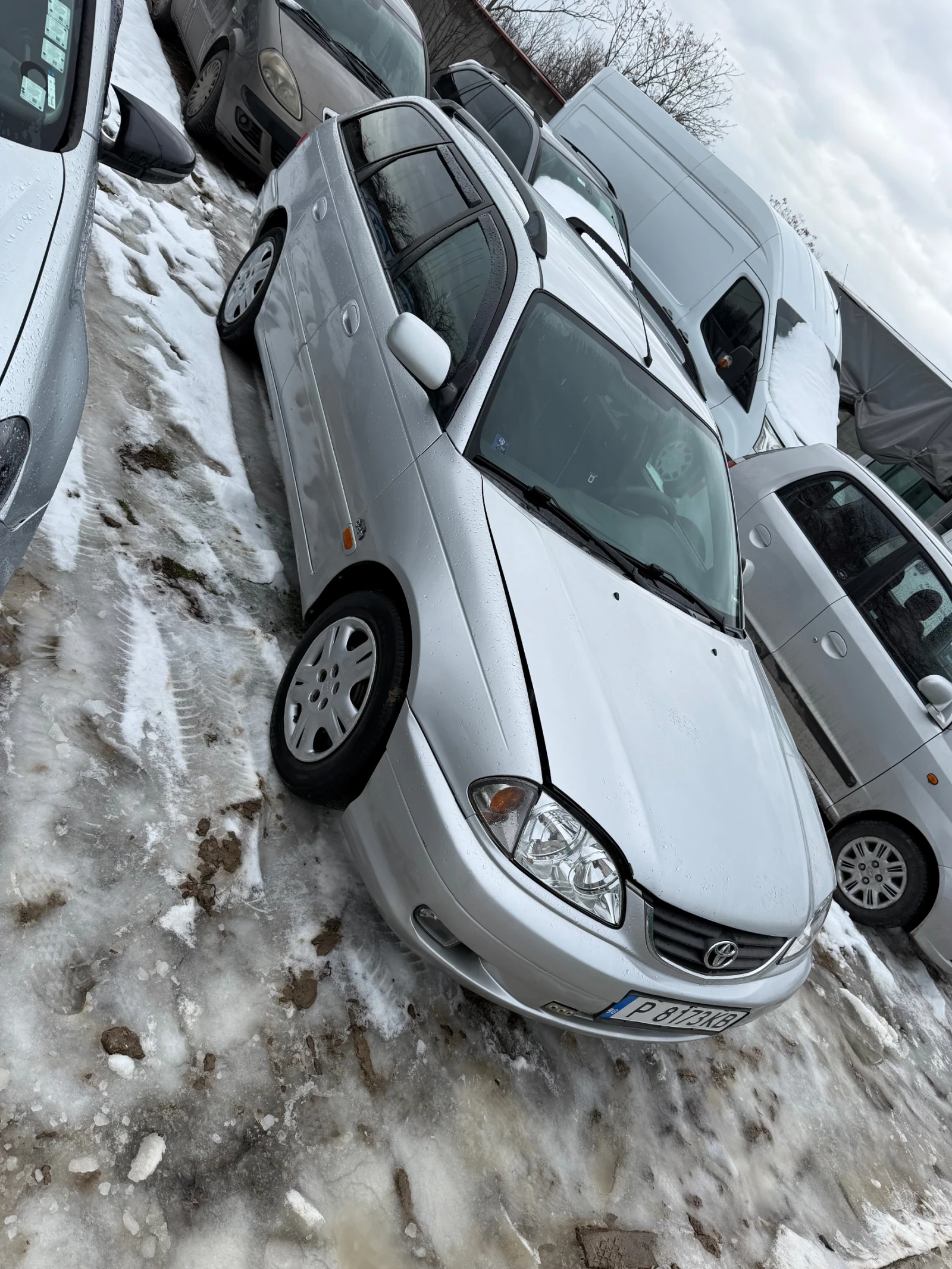 Toyota Avensis 2.0 D-4D, снимка 7 - Автомобили и джипове - 53904035