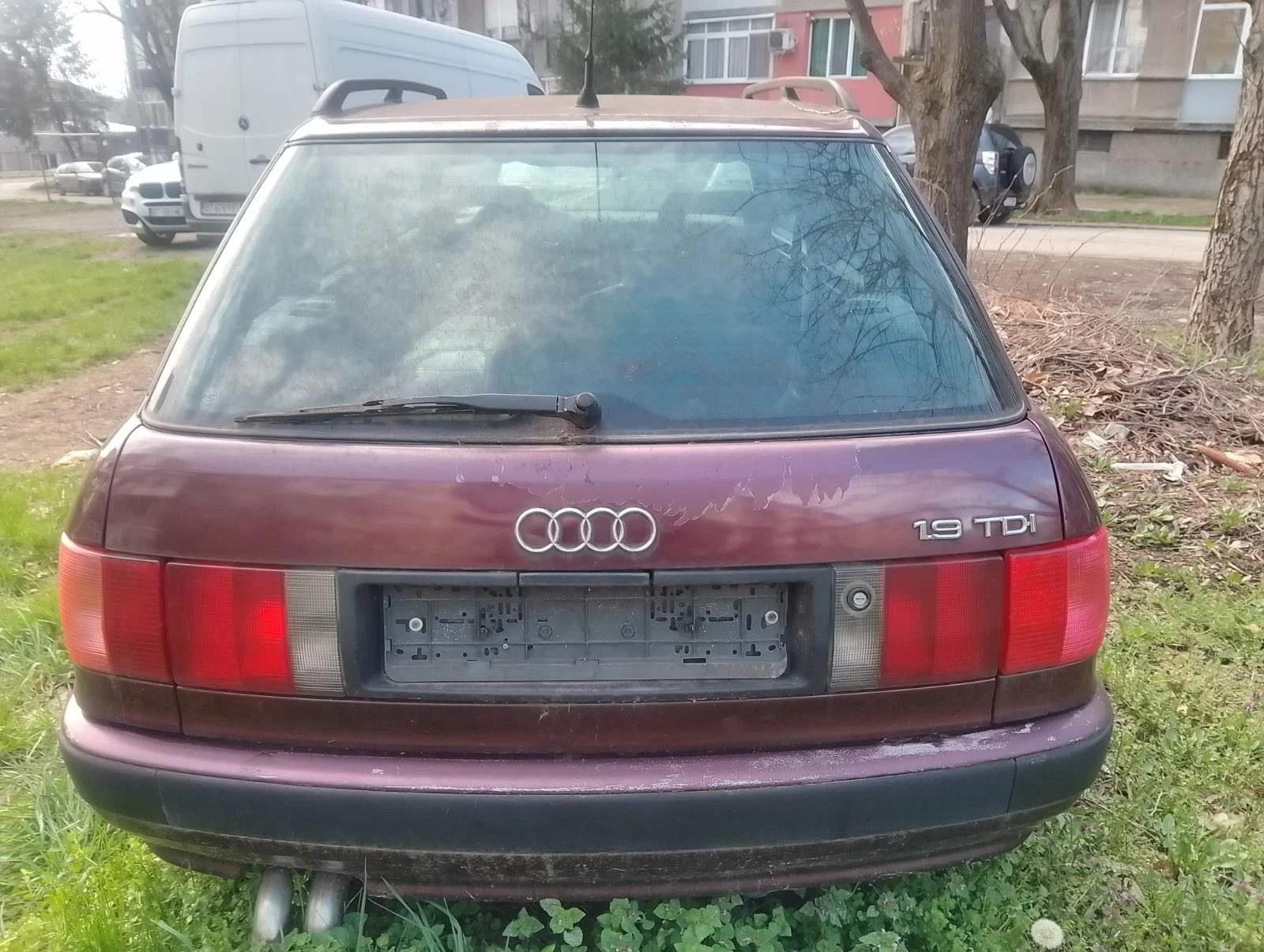 Audi 80 1.9 TDI, Счупен мотор, снимка 4 - Автомобили и джипове - 54103289
