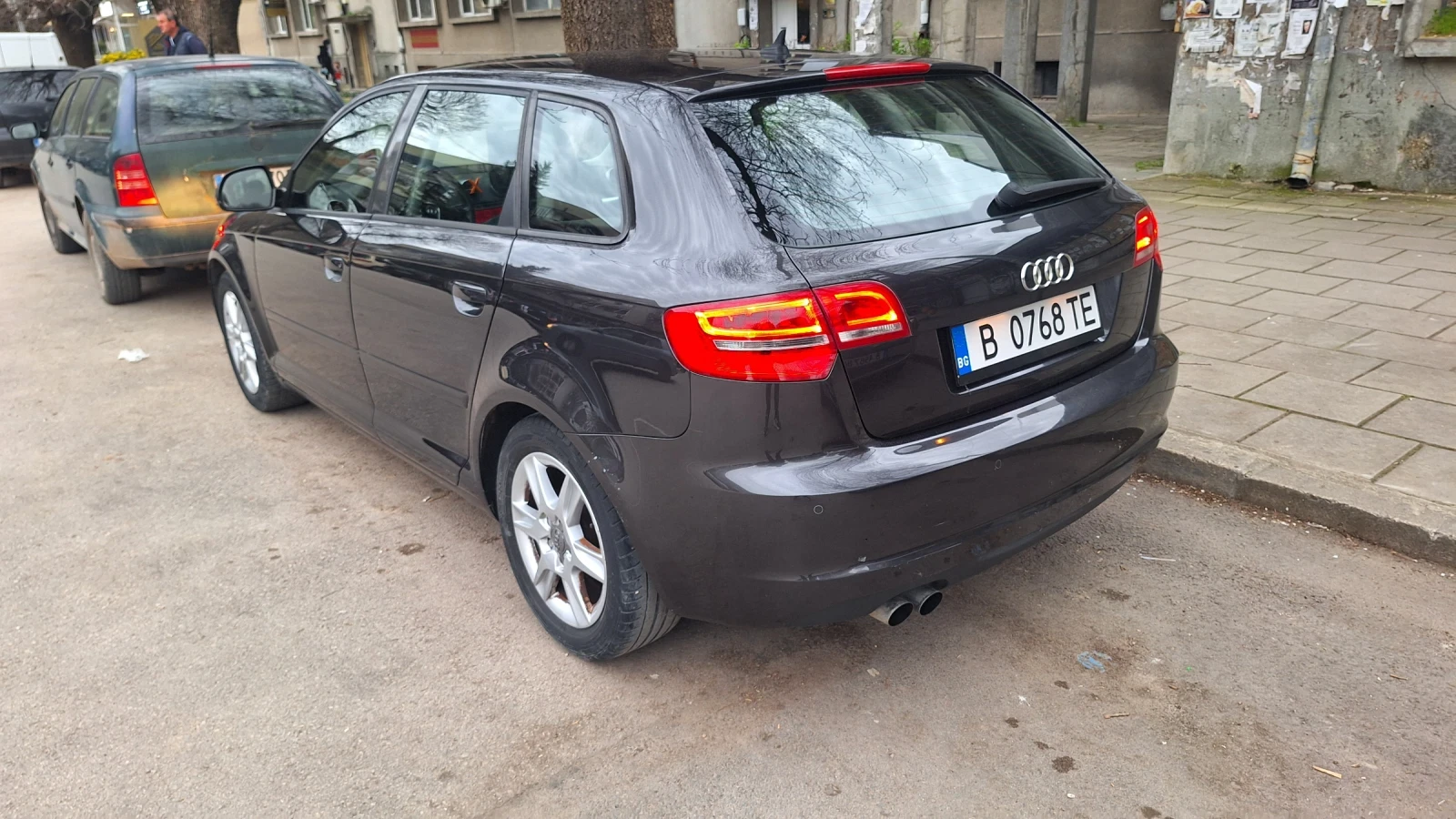 Audi A3 1.9 Sportback, снимка 6 - Автомобили и джипове - 54135975
