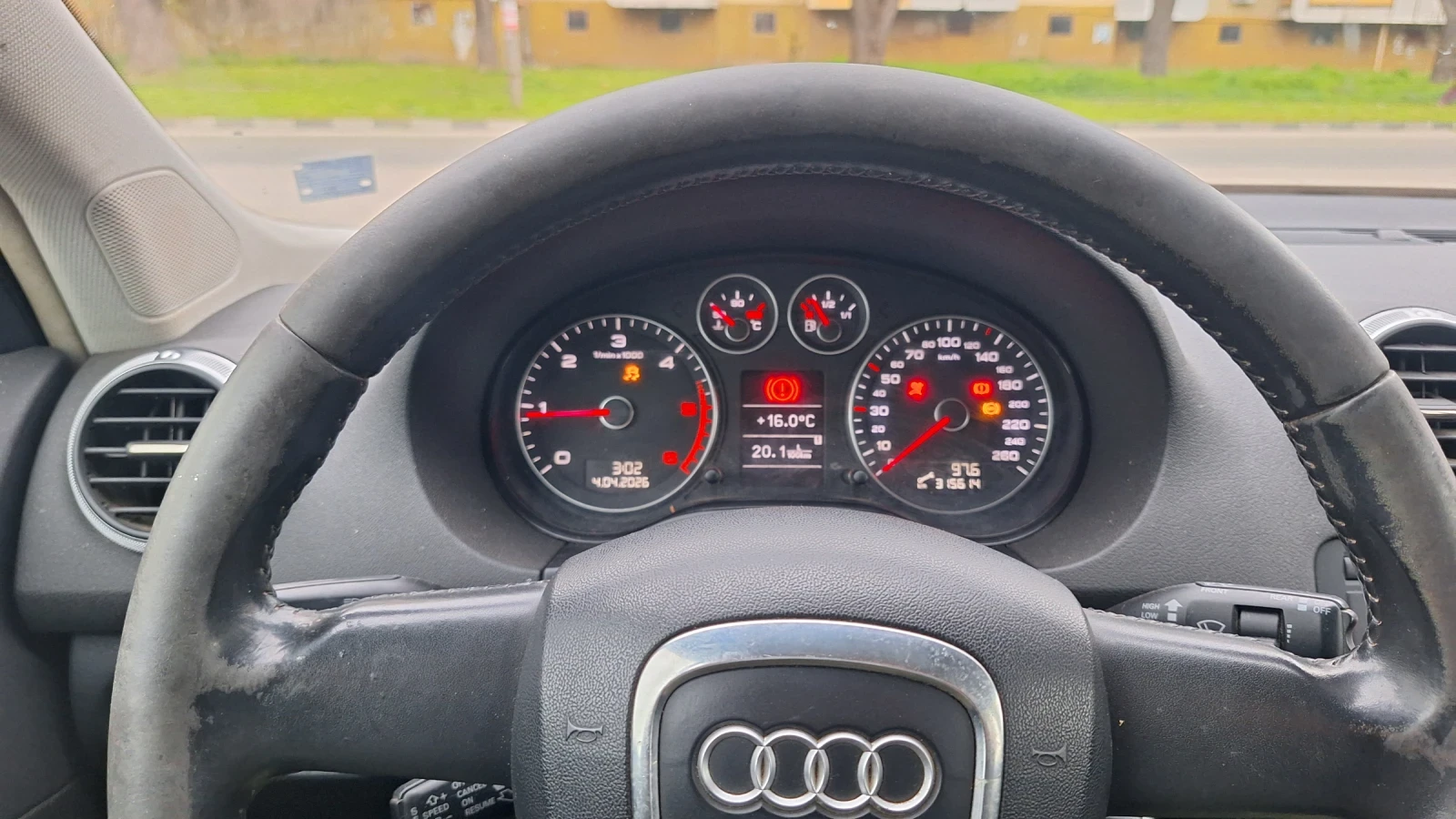 Audi A3 1.9 Sportback, снимка 7 - Автомобили и джипове - 54135975