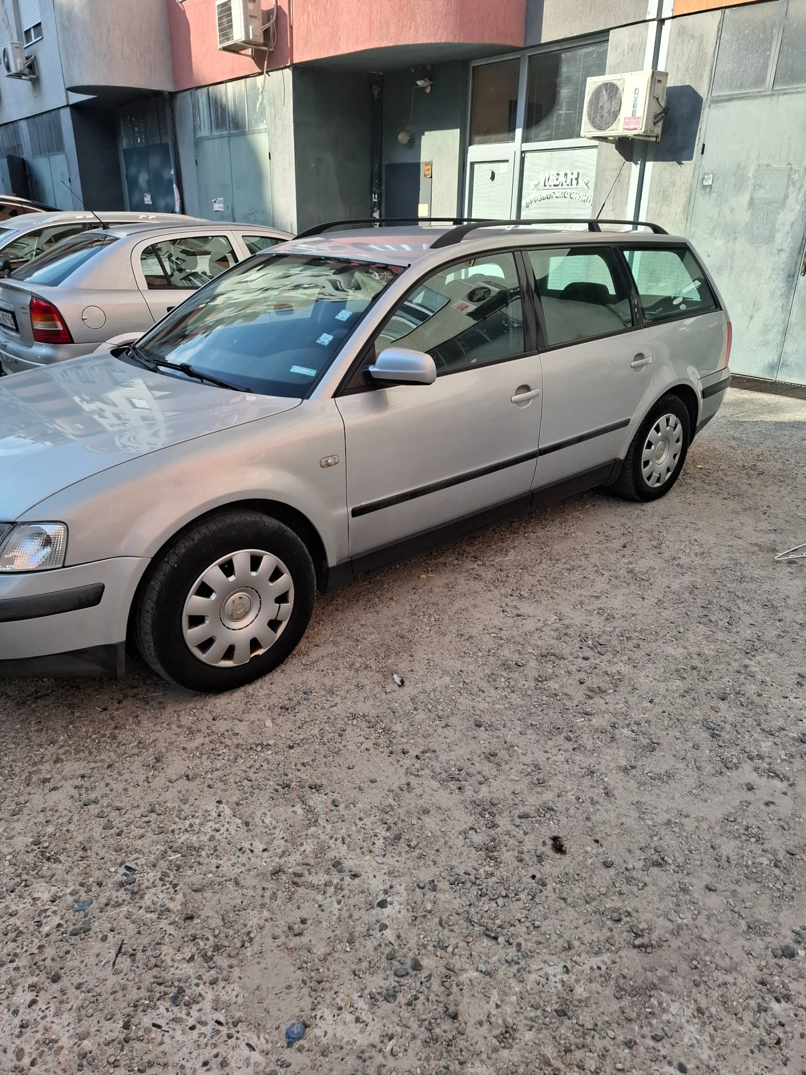VW Passat, снимка 2 - Автомобили и джипове - 54422407