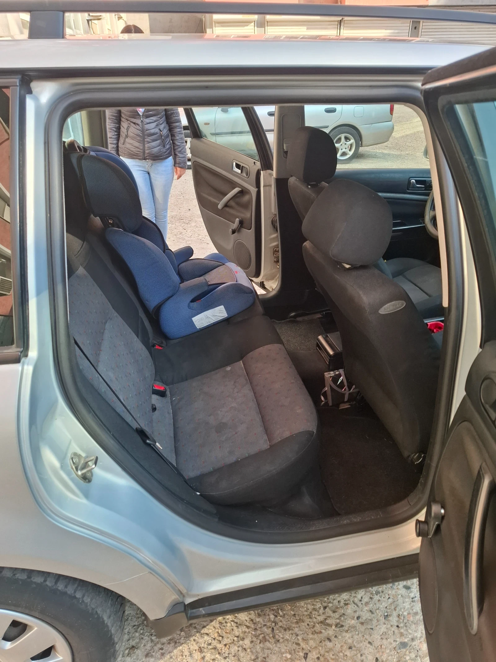 VW Passat, снимка 5 - Автомобили и джипове - 54422407