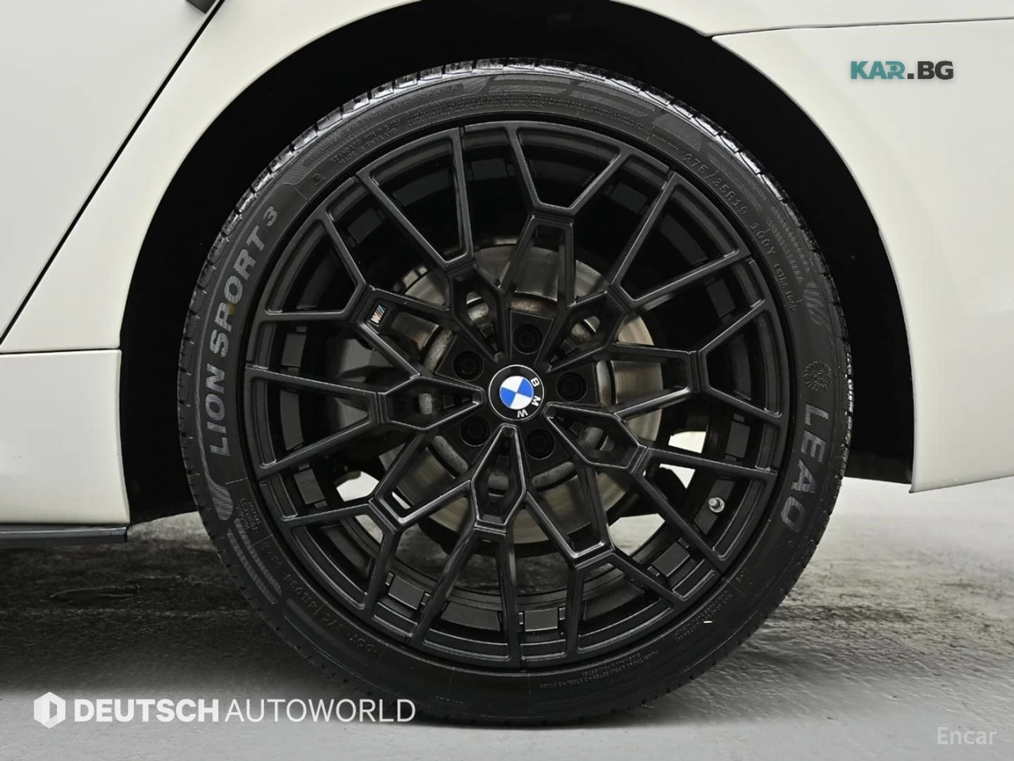BMW 520 М-SPORT/LANE ASSIST/KEYLESS/KAMEPA, снимка 5 - Автомобили и джипове - 54731683