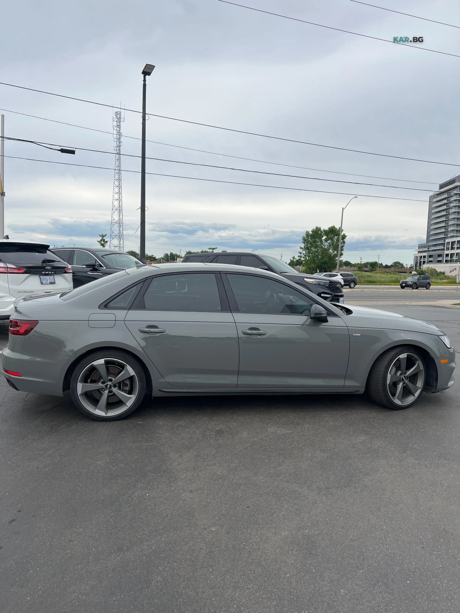 Audi A4 S Line * Technik * АвтоКредит * (ЦЕНА ДО БГ), снимка 4 - Автомобили и джипове - 55047162