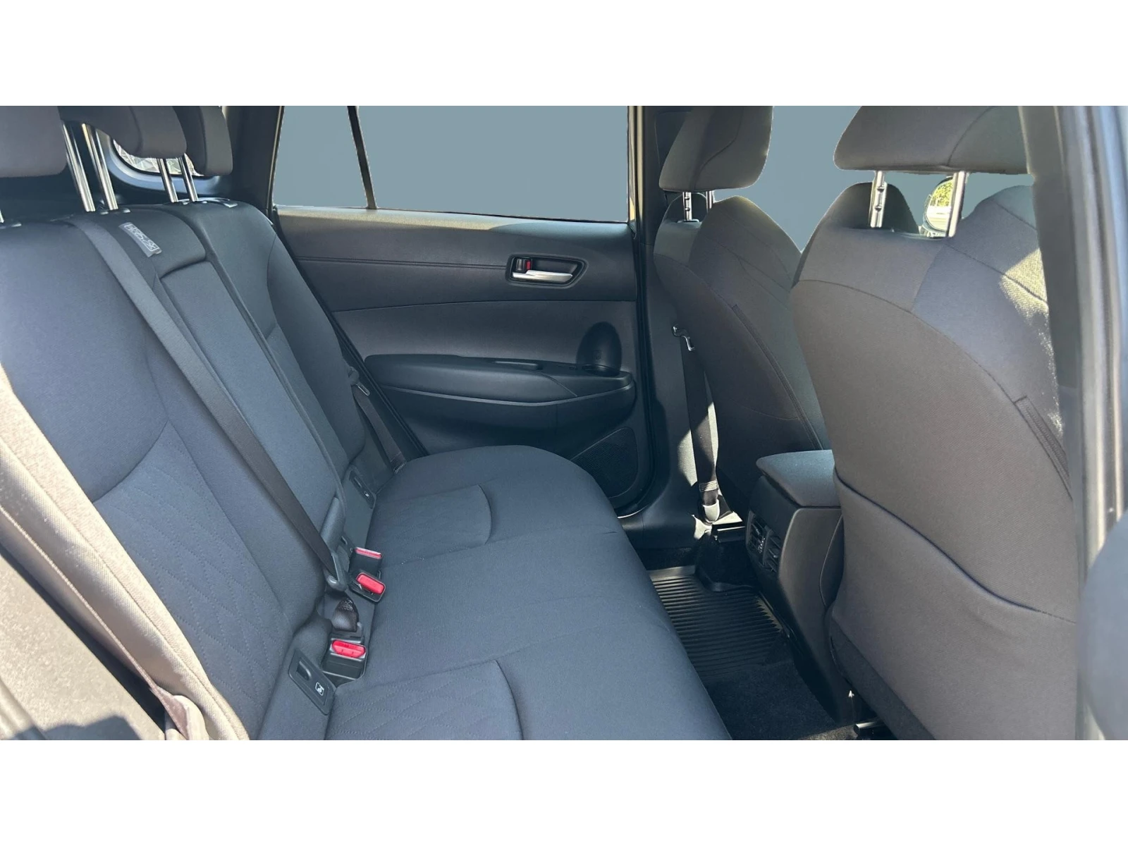 Toyota Corolla Cross Месечна вноска от 349  , снимка 7 - Автомобили и джипове - 55925161