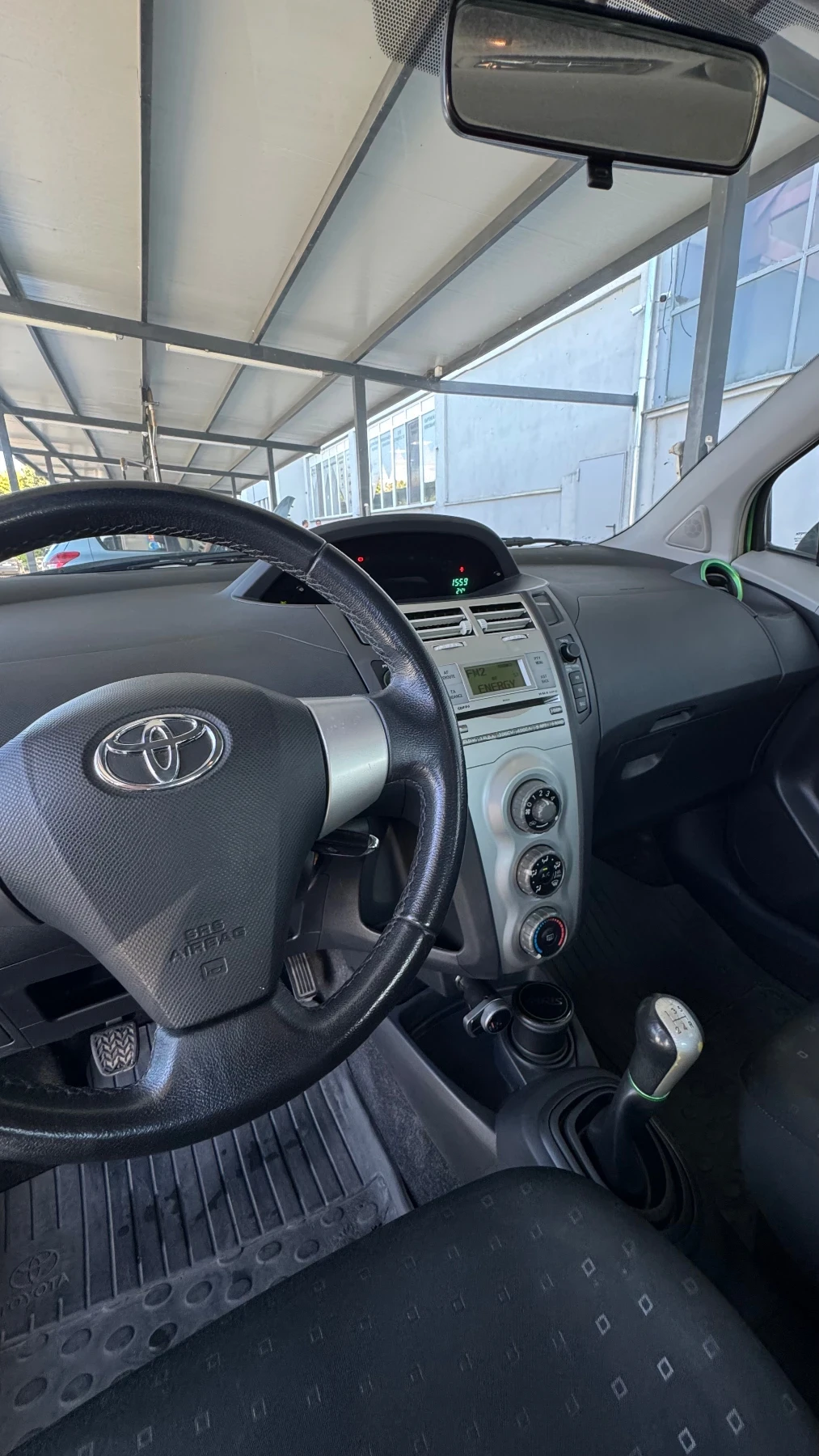 Toyota Yaris, снимка 10 - Автомобили и джипове - 55962865