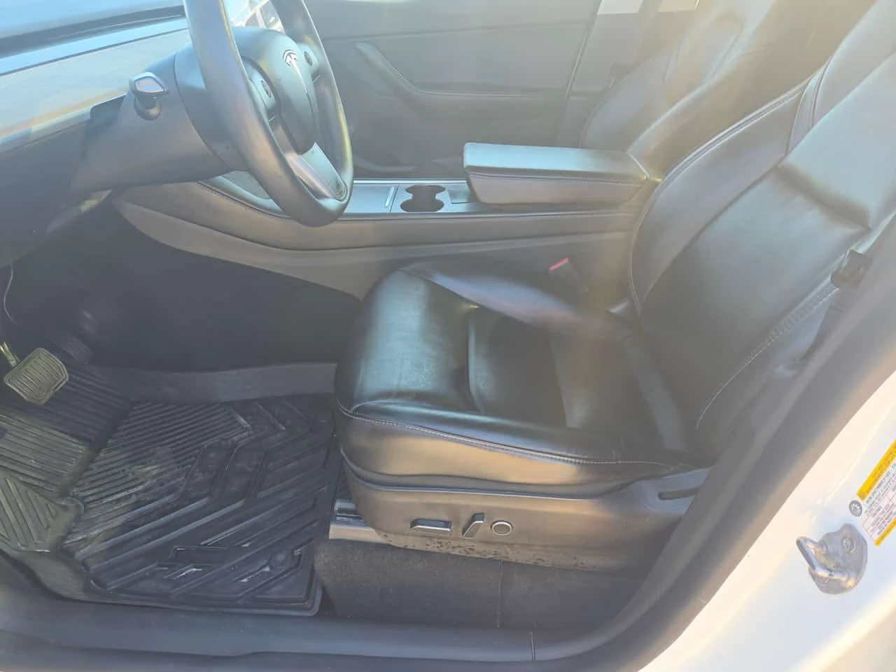 Tesla Model Y * Long Range * CARFAX * , снимка 5 - Автомобили и джипове - 56214484