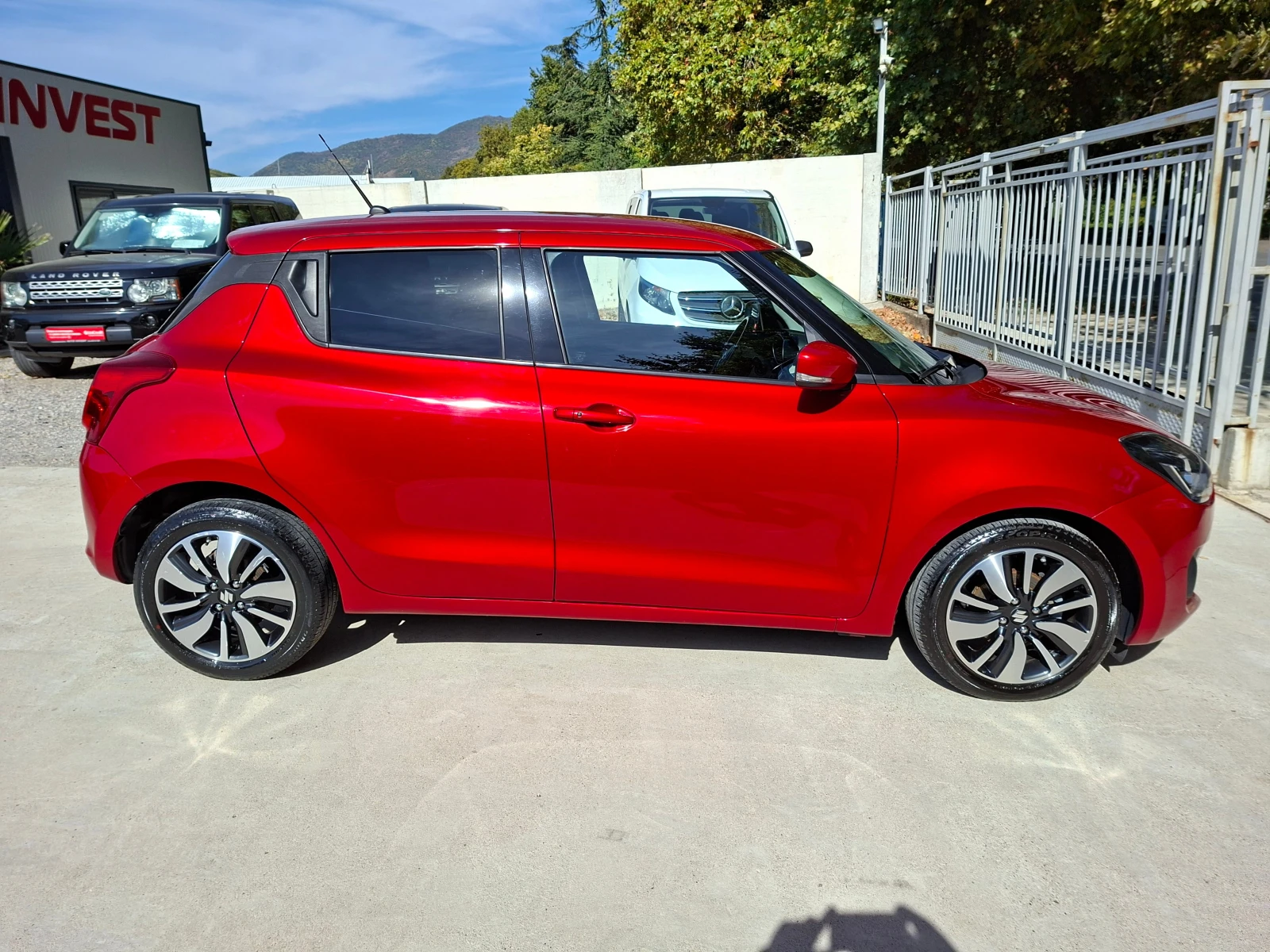 Suzuki Swift HYBRID/CAMERA/NAVI/PODGREV/DISTR., снимка 8 - Автомобили и джипове - 56371267