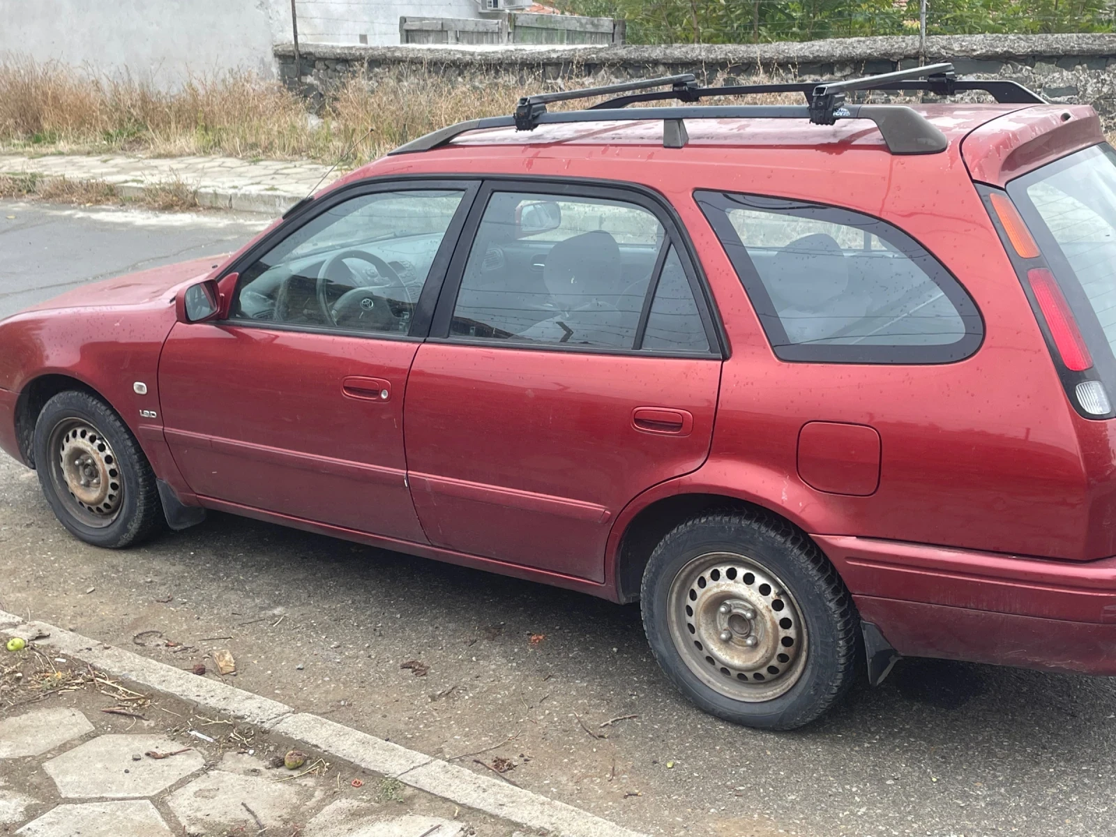 Toyota Corolla Перфектна 1.9 D, снимка 3 - Автомобили и джипове - 56734542