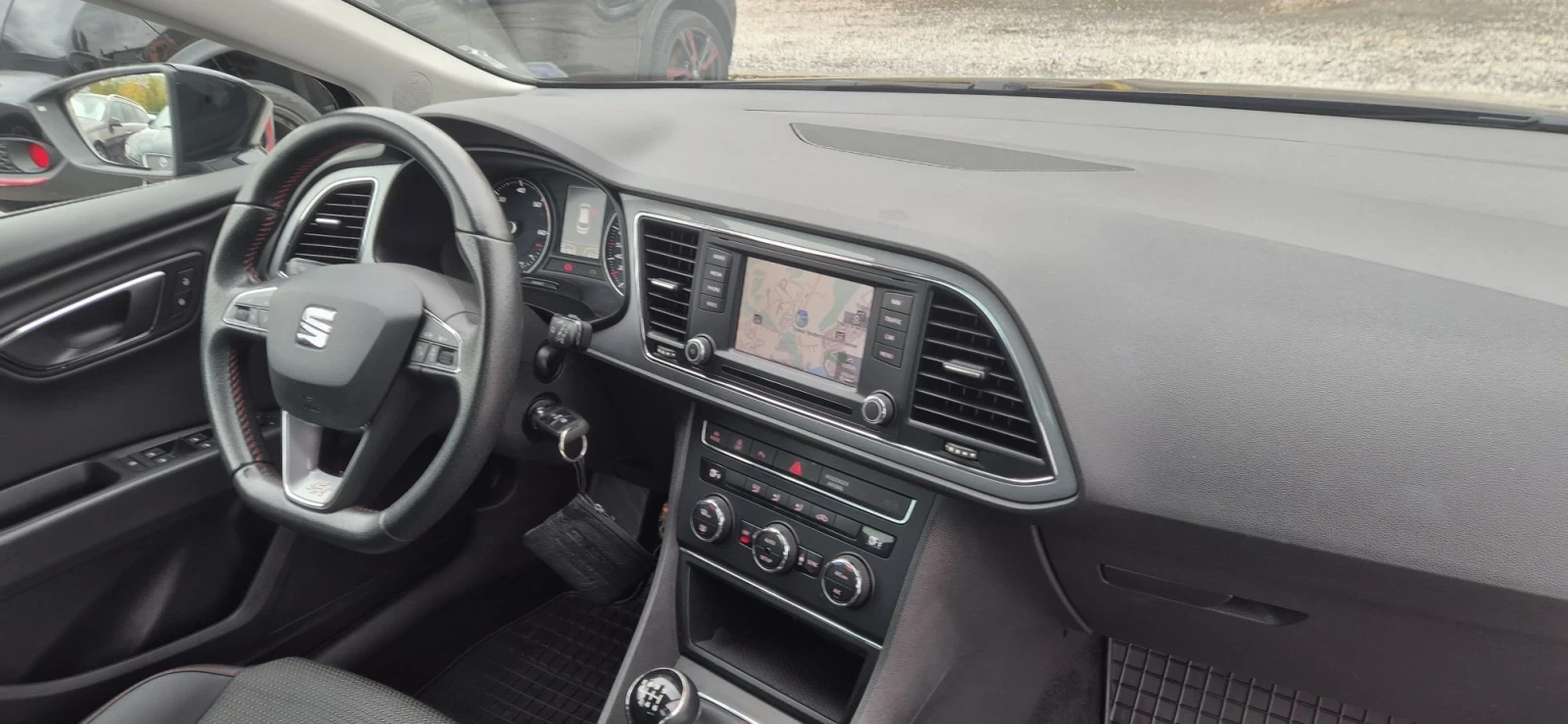 Seat Leon 2.0TDI-150кс.NAVY, снимка 15 - Автомобили и джипове - 56745497