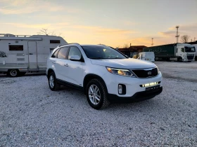 Kia Sorento * 4x4 *  /3.3i/NAVI+ FUL/ LED/V6-AWD/-TOP, снимка 5
