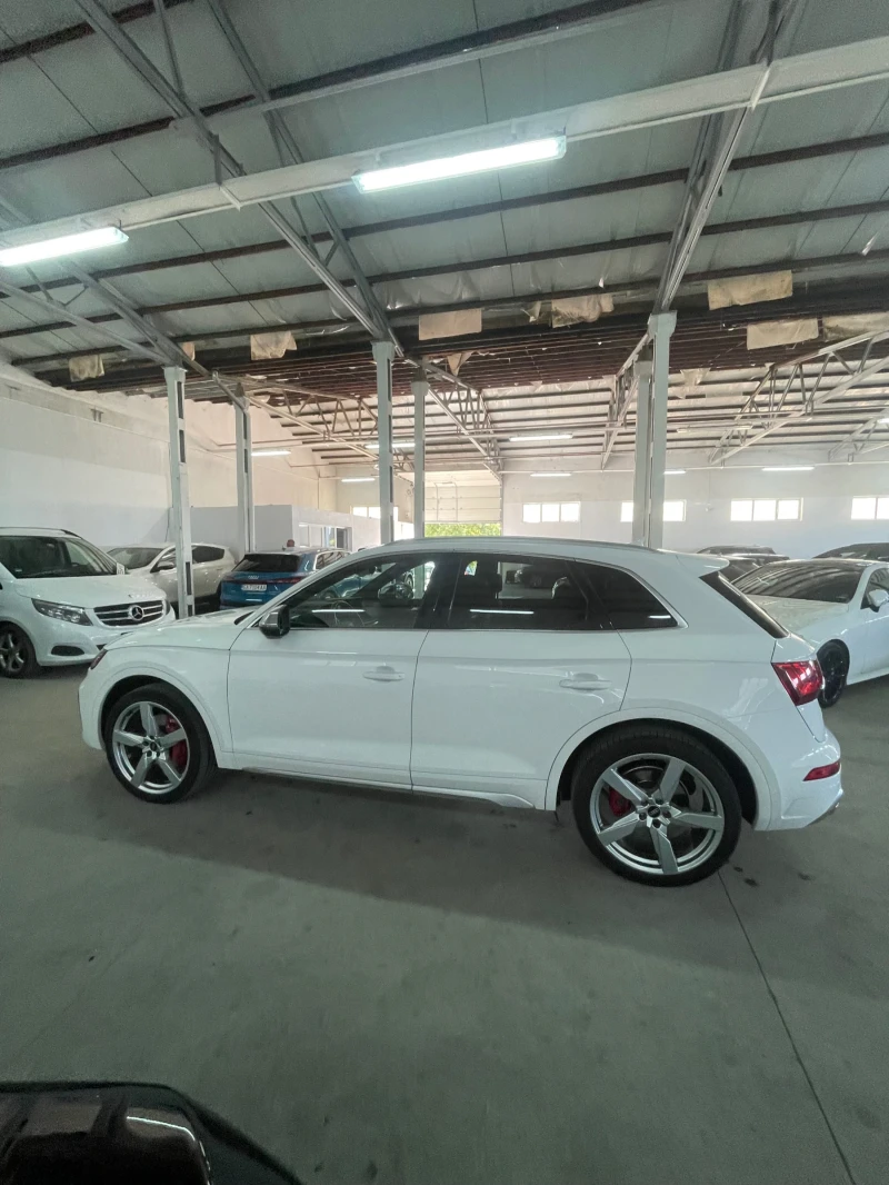 Audi SQ5 Панорама/Matrix/Carbon/подгрев/фулл!!!, снимка 8 - Автомобили и джипове - 51516755