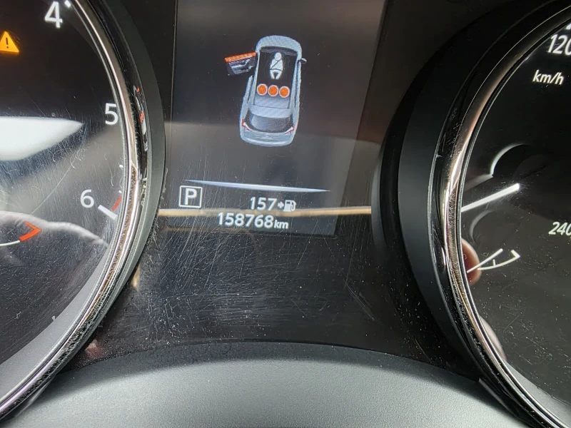 Nissan X-trail 1.6 D AUTOMATIC , снимка 14 - Автомобили и джипове - 52164044