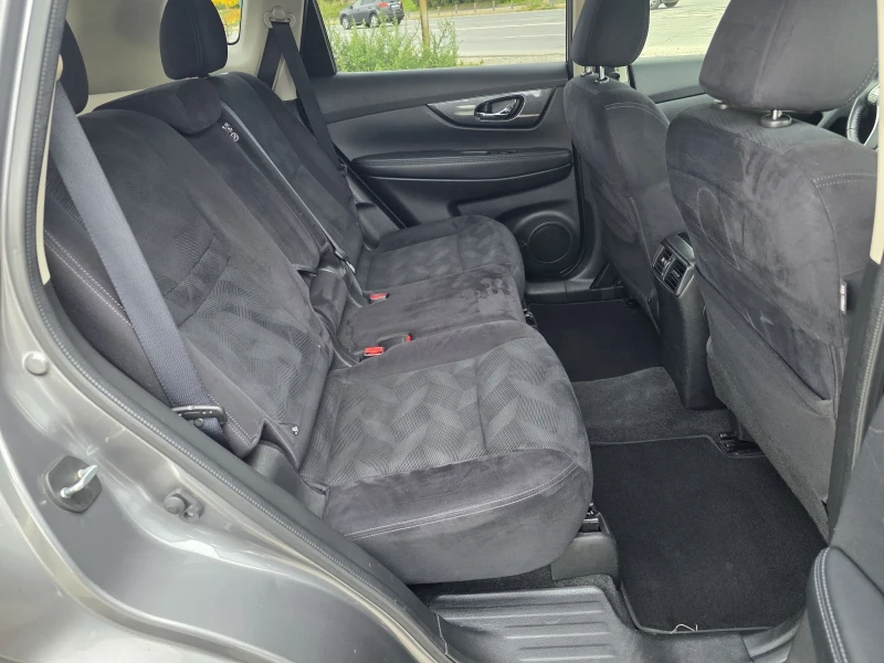 Nissan X-trail 1.6 D AUTOMATIC , снимка 11 - Автомобили и джипове - 52164044