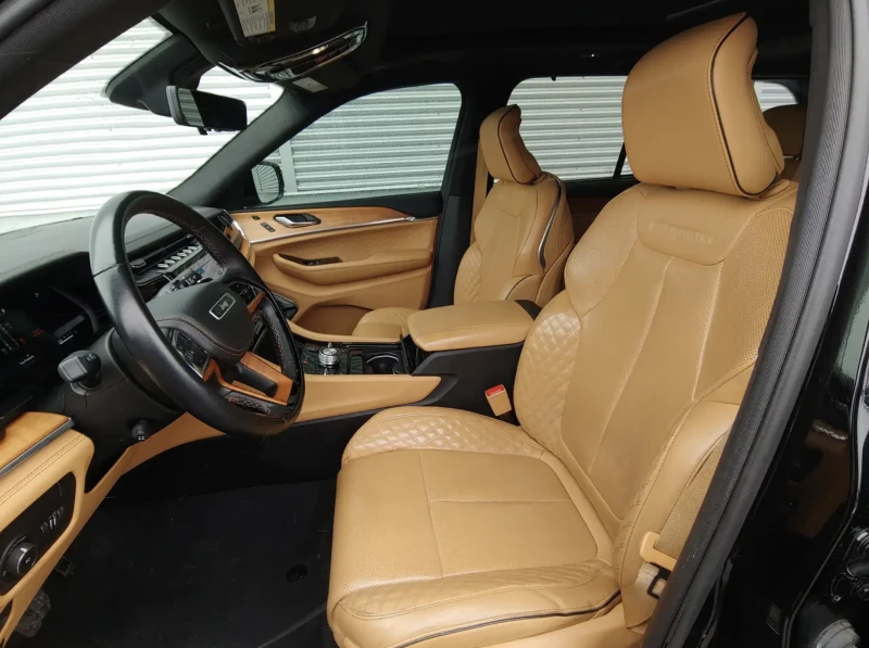 Jeep Grand cherokee 2023 Jeep Grand Cherokee Summit Reserve 5.7L, снимка 7 - Автомобили и джипове - 53031432