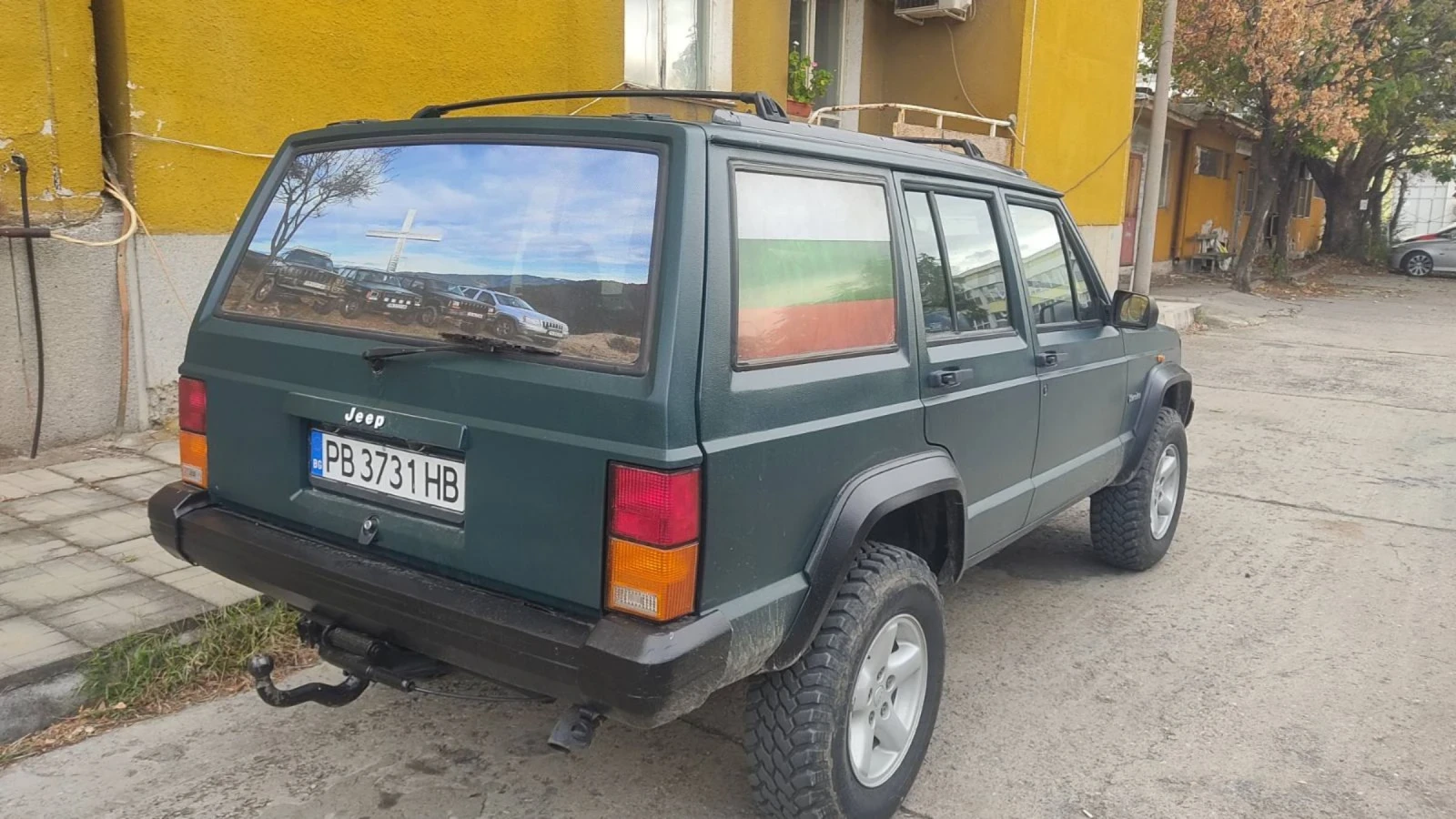 Jeep Cherokee  - изображение 3