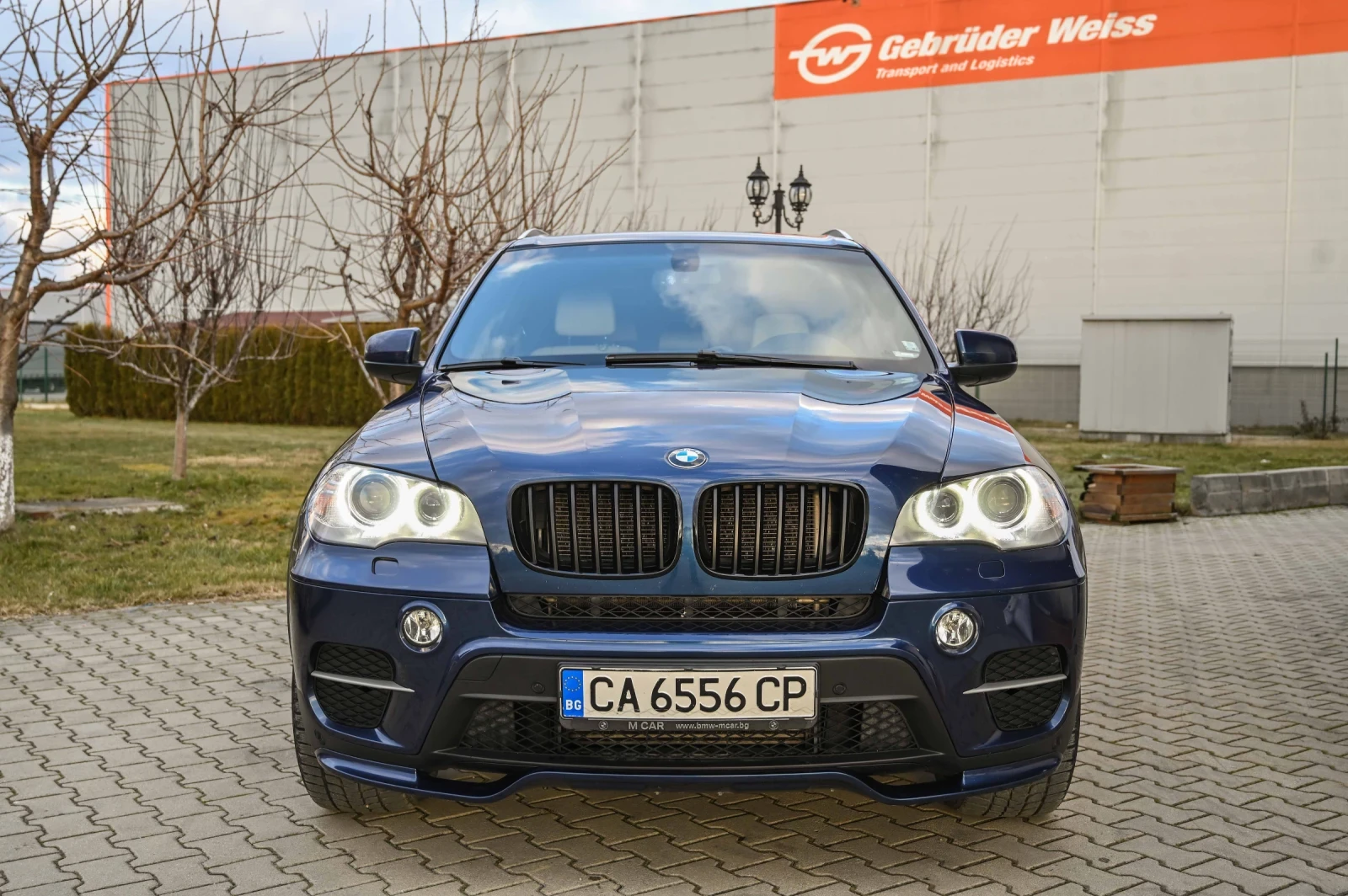 BMW X5 4.0XD* 306кс* М-ПАКЕТ* КАМЕРА* ПАМЕТ* SPORT - изображение 2