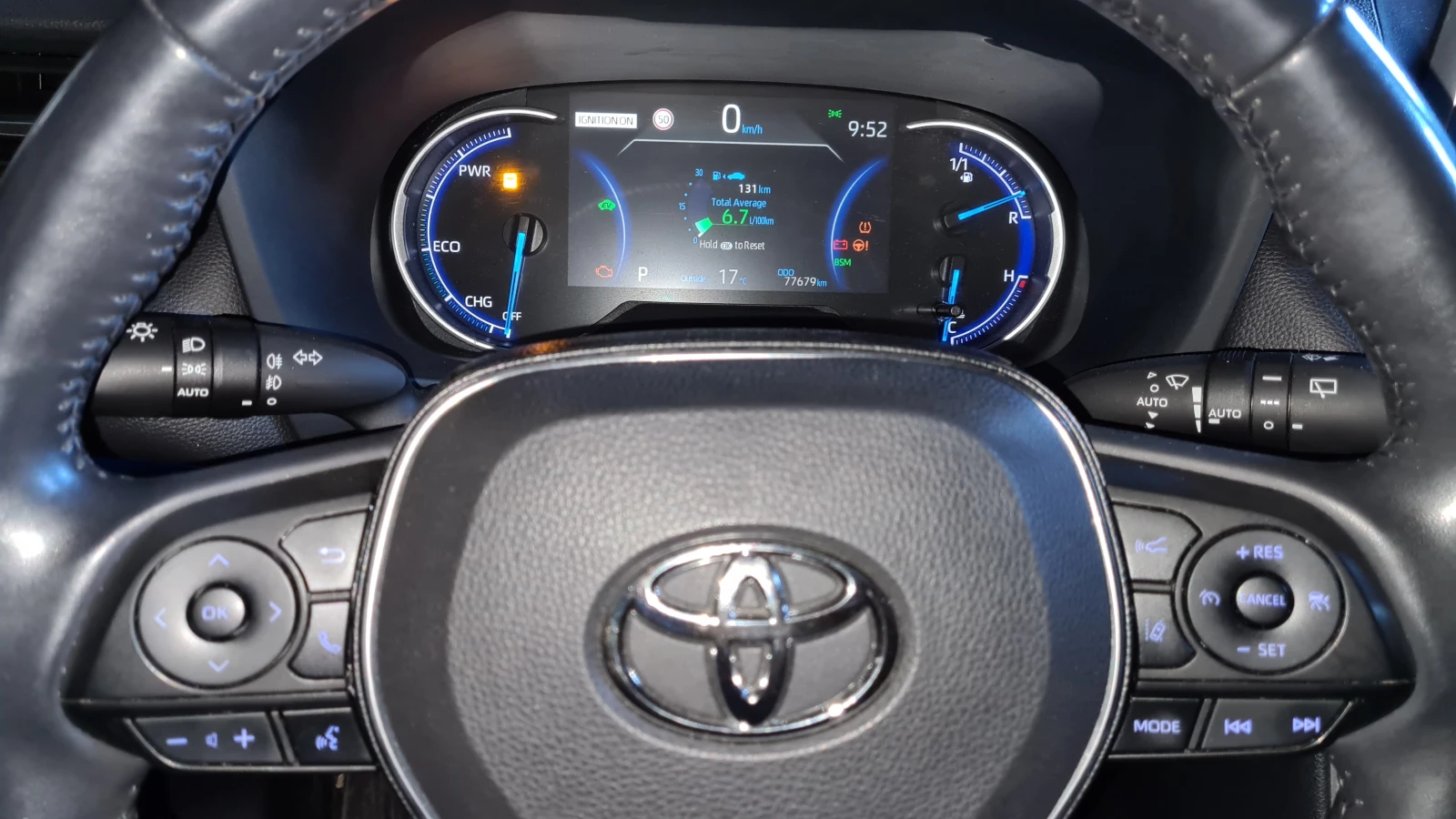 Toyota Rav4 2.5 4X4 HYBRID - изображение 7