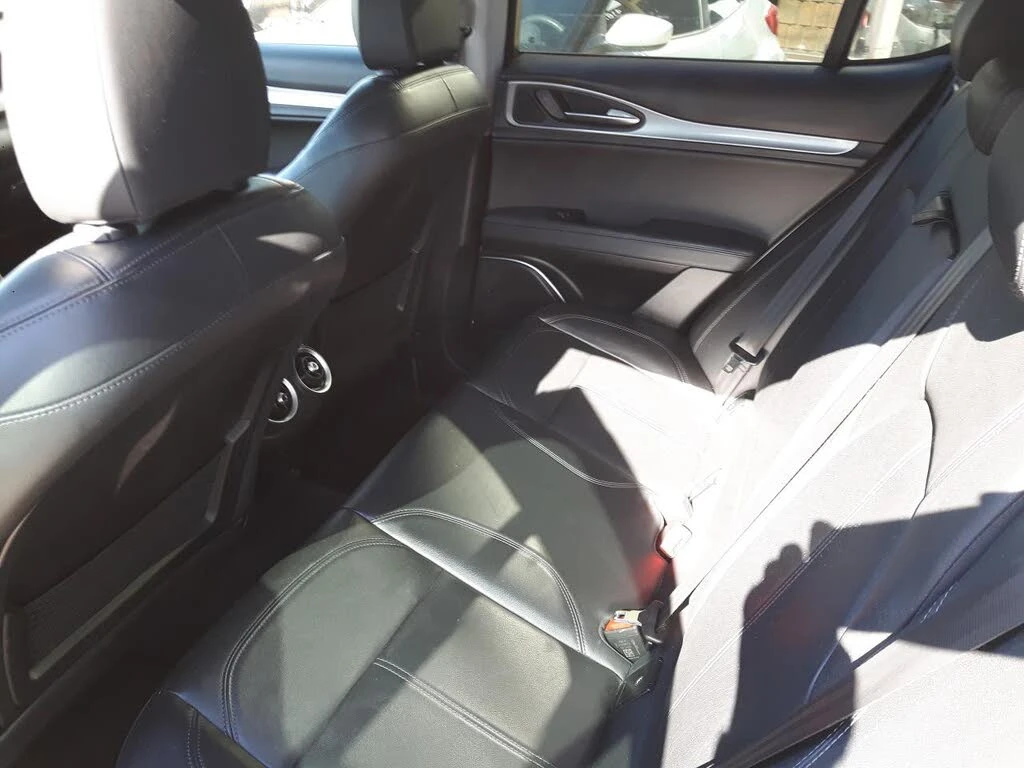 Alfa Romeo Stelvio TI SPORT* DISTRONIC* LANE ASSIST* ПОДГРЕВ - изображение 10