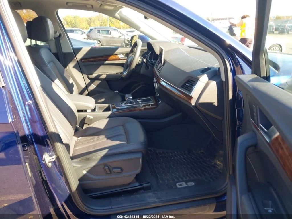 Audi Q5 * 2.0T PREMIUM/2.0T TECH PREMIUM * CARFAX *   | Mobile.bg   5