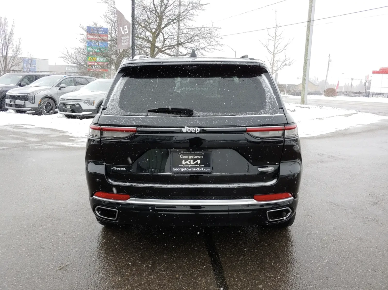 Jeep Grand cherokee 2023 Jeep Grand Cherokee Summit Reserve 5.7L - изображение 5