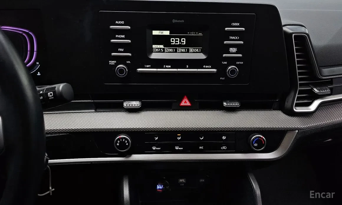 Kia Sportage, снимка 12 - Автомобили и джипове - 54060538