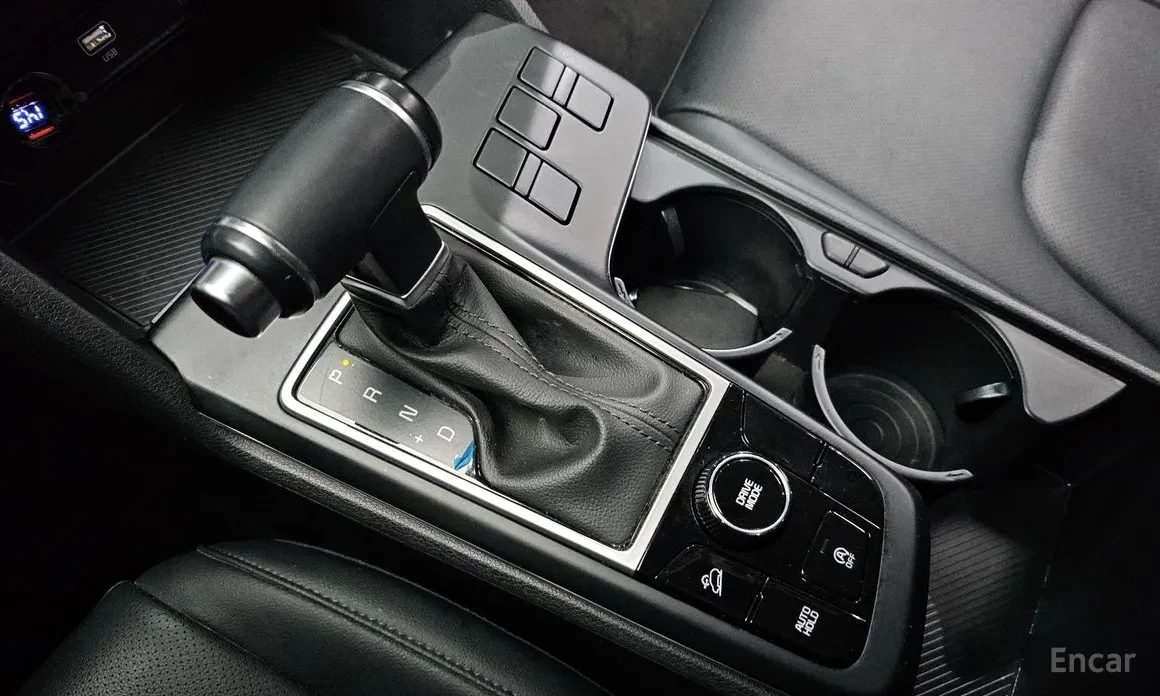 Kia Sportage, снимка 13 - Автомобили и джипове - 54060538