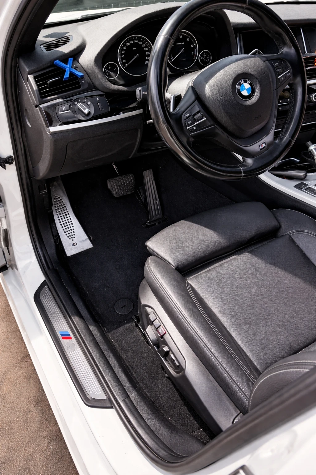 BMW X4 xDrive M | 116 000 км| панорама| NAVI PRO| keyless, снимка 6 - Автомобили и джипове - 54126773