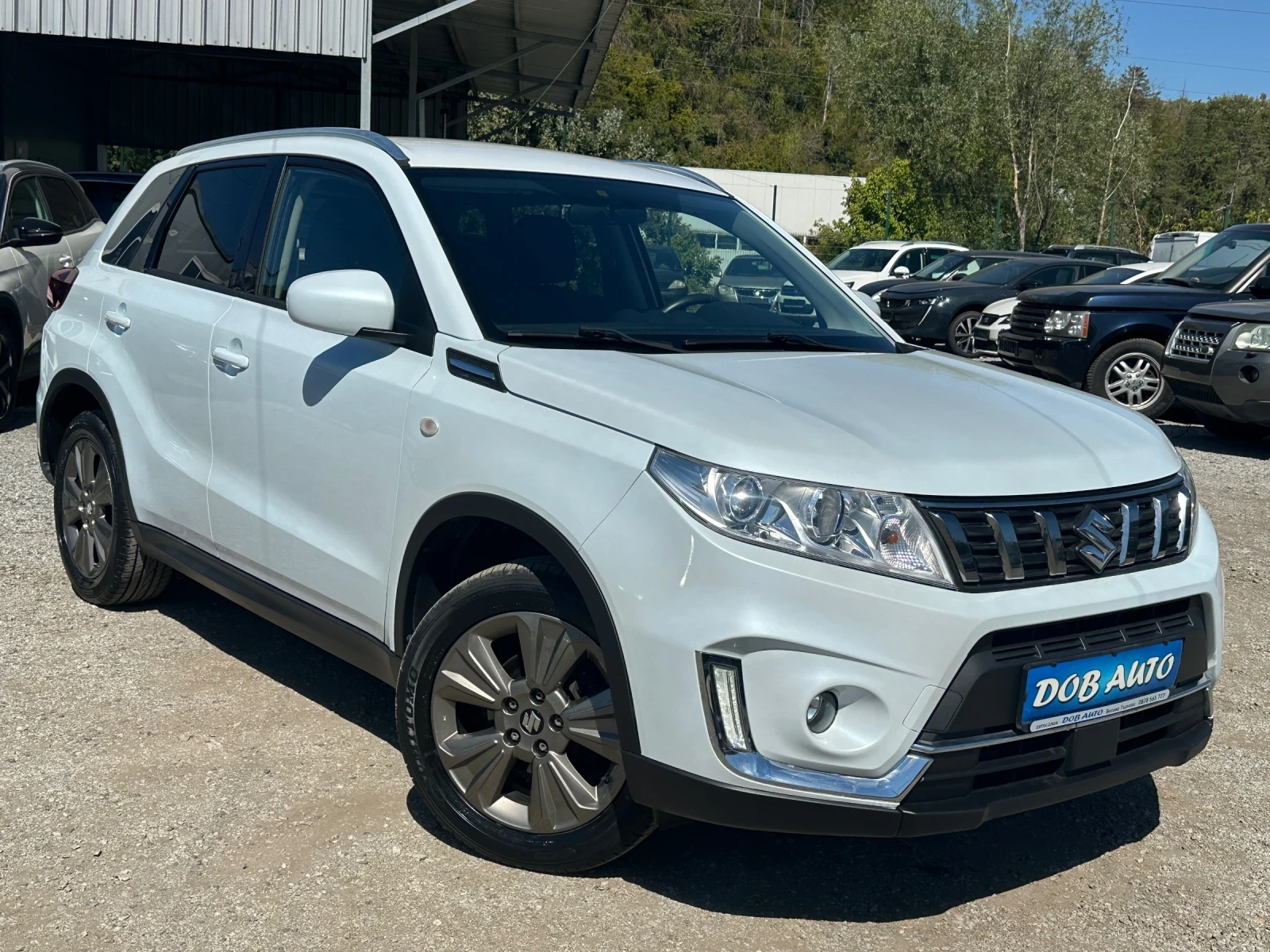 Suzuki Vitara 1.0i-112к.с-FACELIFT-LED-ГАЗ-ОБСЛУЖЕН-ПОДГРЕВ, снимка 8 - Автомобили и джипове - 56038334