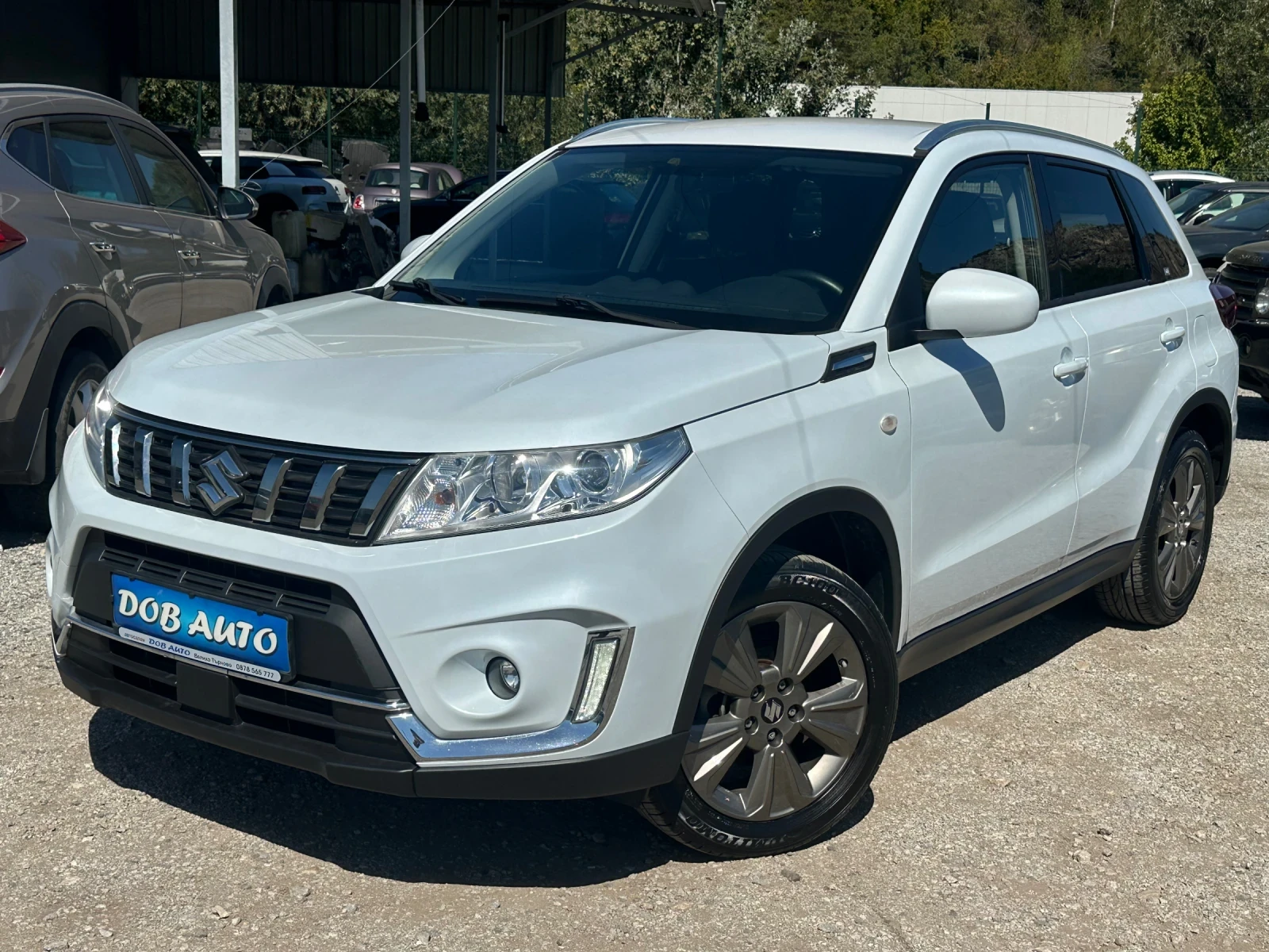 Suzuki Vitara 1.0i-112к.с-FACELIFT-LED-ГАЗ-ОБСЛУЖЕН-ПОДГРЕВ