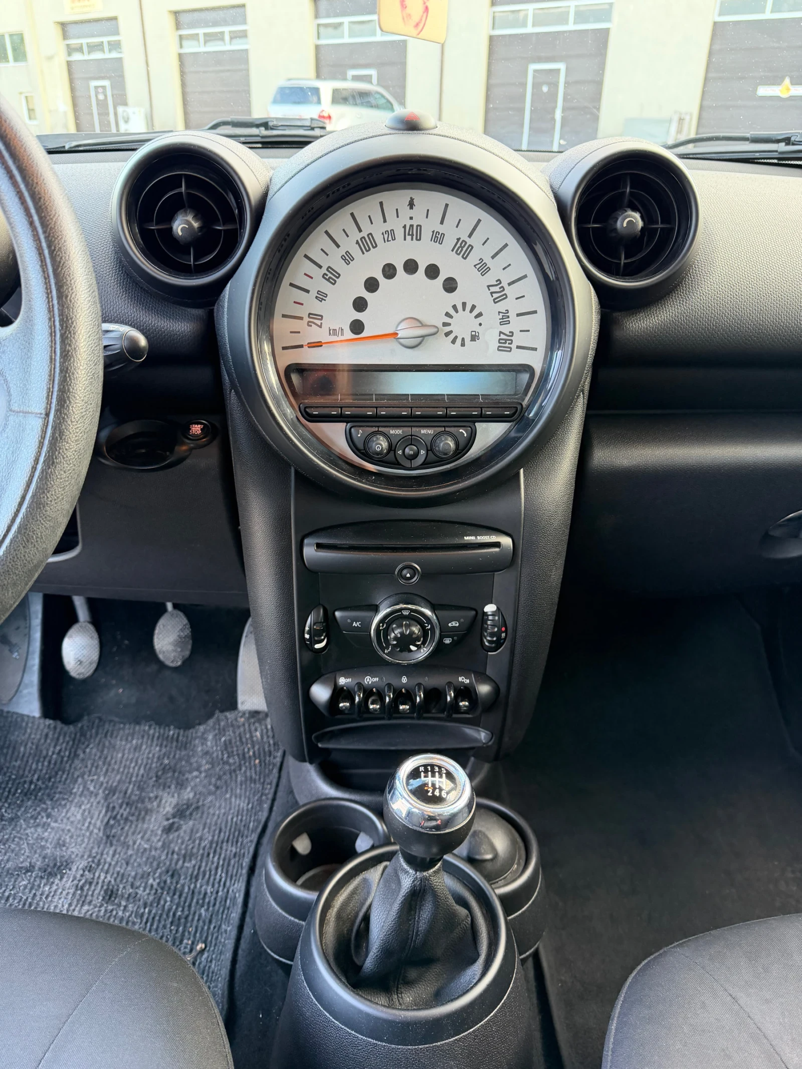 Mini Countryman, снимка 12 - Автомобили и джипове - 56298047