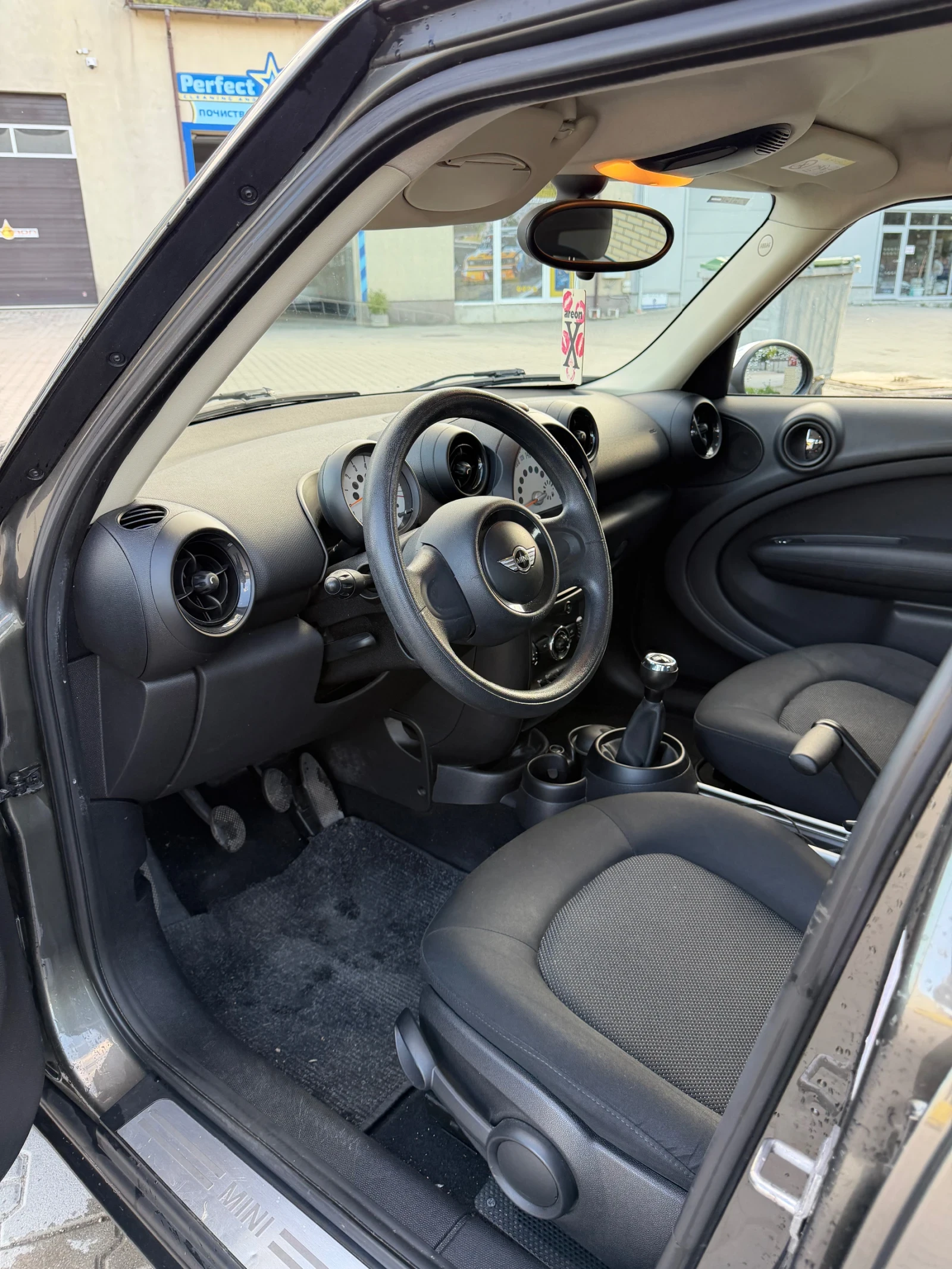 Mini Countryman, снимка 10 - Автомобили и джипове - 56298047