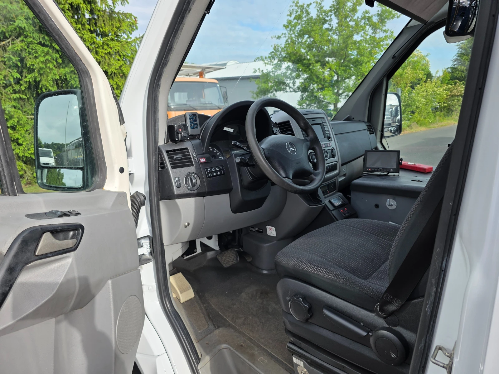 Mercedes-Benz Sprinter  516 - City 65  16+ 1 (+ 11 �����������)   | Mobile.bg � ����������� 3