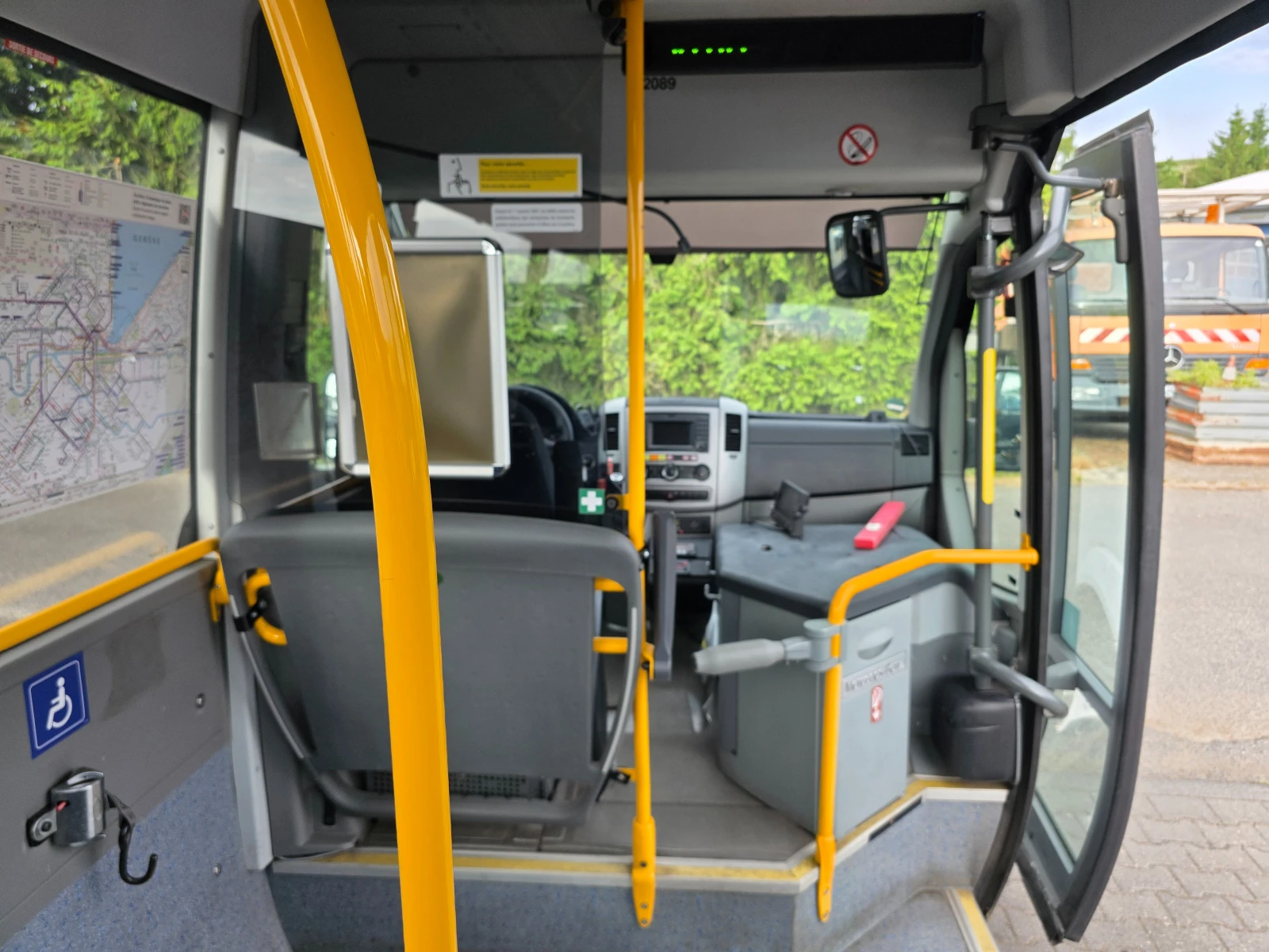 Mercedes-Benz Sprinter  516 - City 65  16+ 1 (+ 11 �����������)   | Mobile.bg � ����������� 6