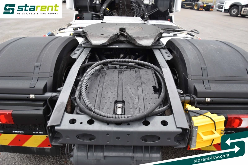 Mercedes-Benz Actros SZM25128, снимка 11 - Камиони - 52660685