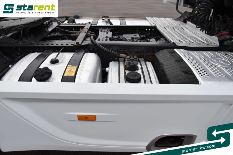 Mercedes-Benz Actros SZM25128, снимка 12 - Камиони - 52660685