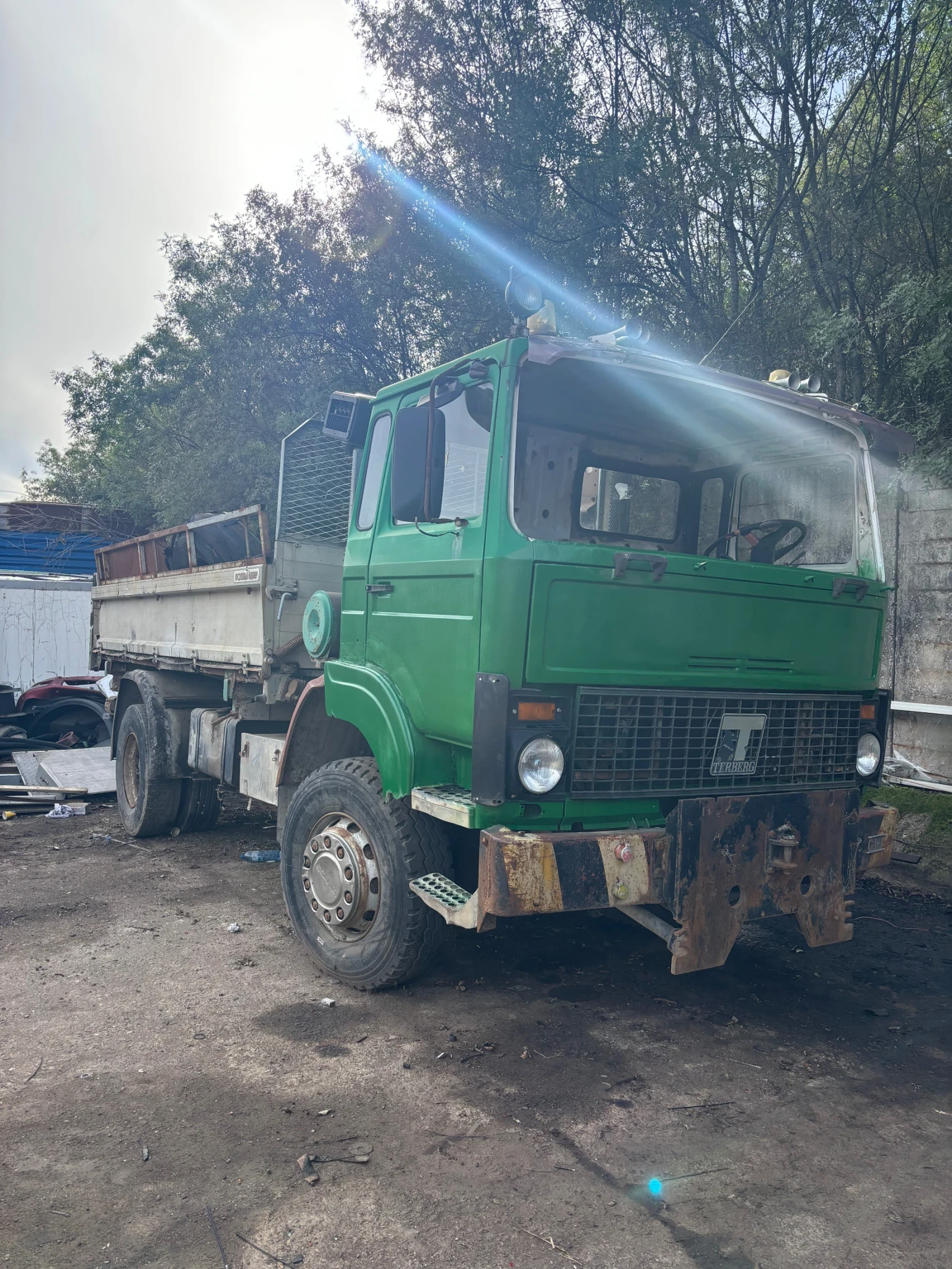 Volvo F10 4х4 Самосвал | Mobile.bg — изображение 1