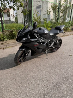     Yamaha YZF-R6 YZF-R6S
