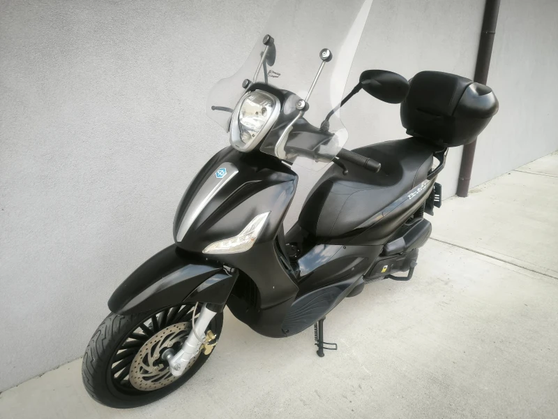 Piaggio Beverly 300ie, ABS/ASR, 2016 година , снимка 6 - Мотоциклети и мототехника - 51021312