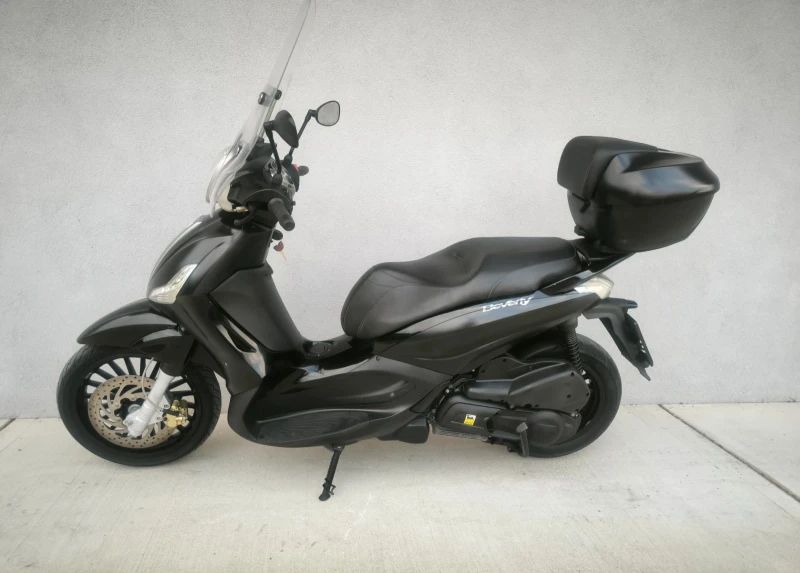 Piaggio Beverly 300ie, ABS/ASR, 2016 година , снимка 5 - Мотоциклети и мототехника - 51021312
