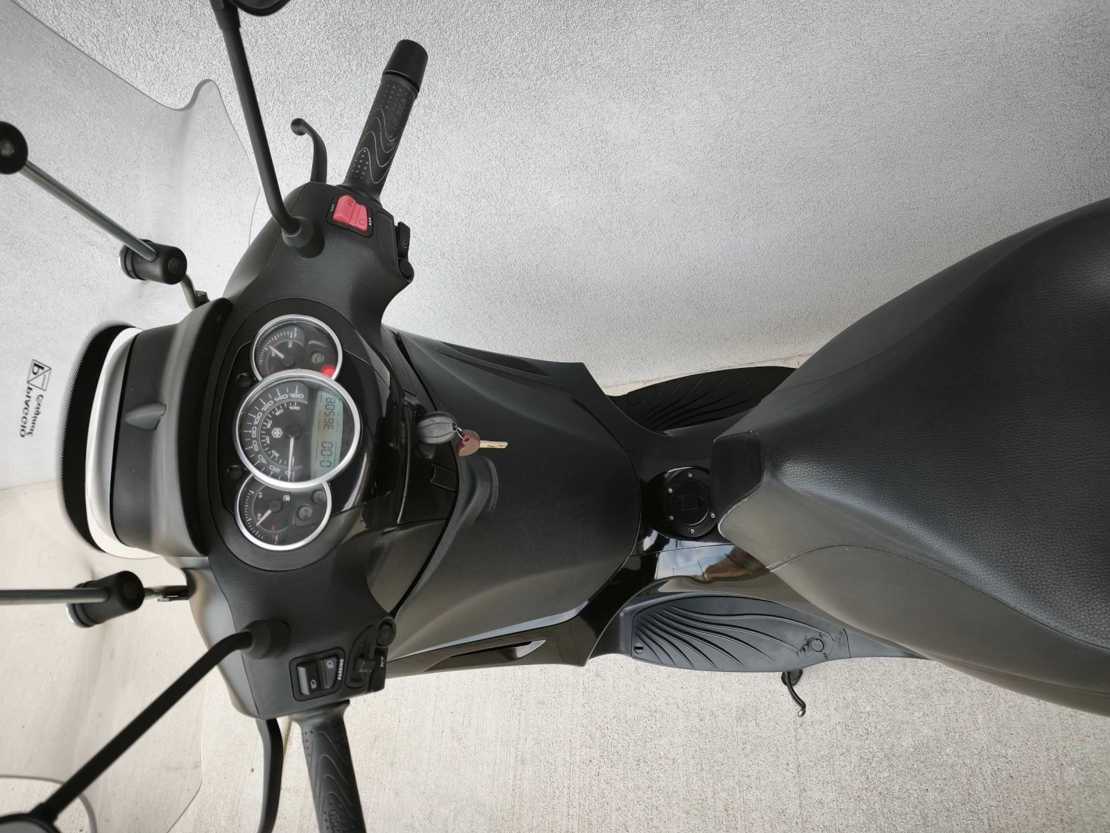 Piaggio Beverly 300 ie, 2016 година, ЛИЗИНГ  - изображение 4