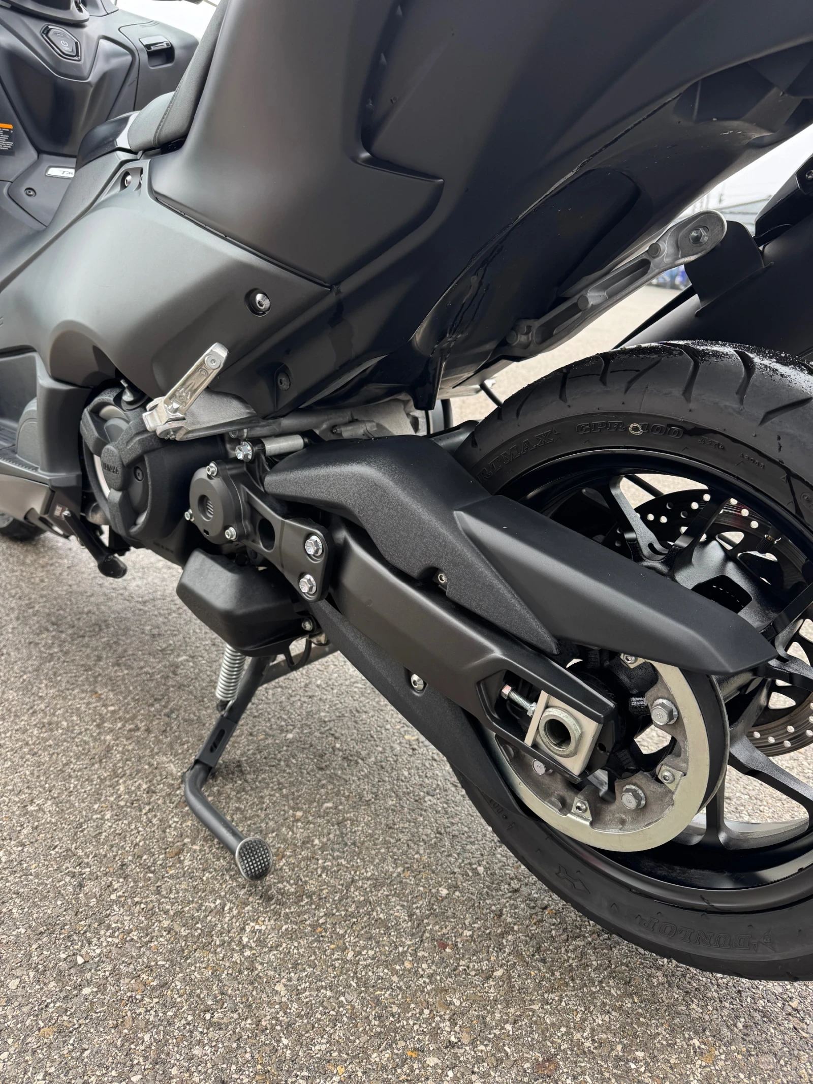 Yamaha T-max 560i-ABS-TCS-KEYLESS-КАТО НОВ - изображение 10
