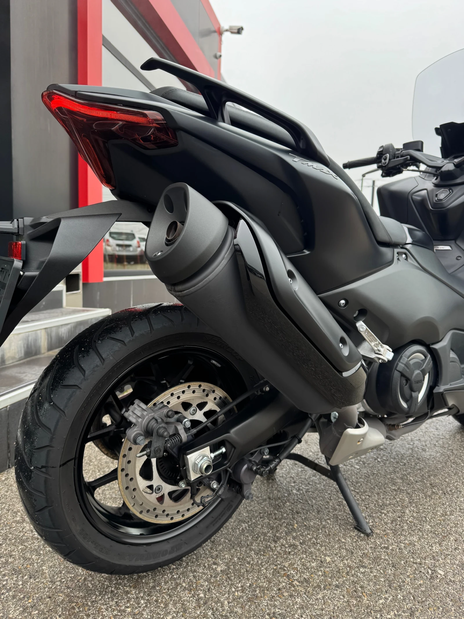 Yamaha T-max 560i-ABS-TCS-KEYLESS-КАТО НОВ - изображение 8