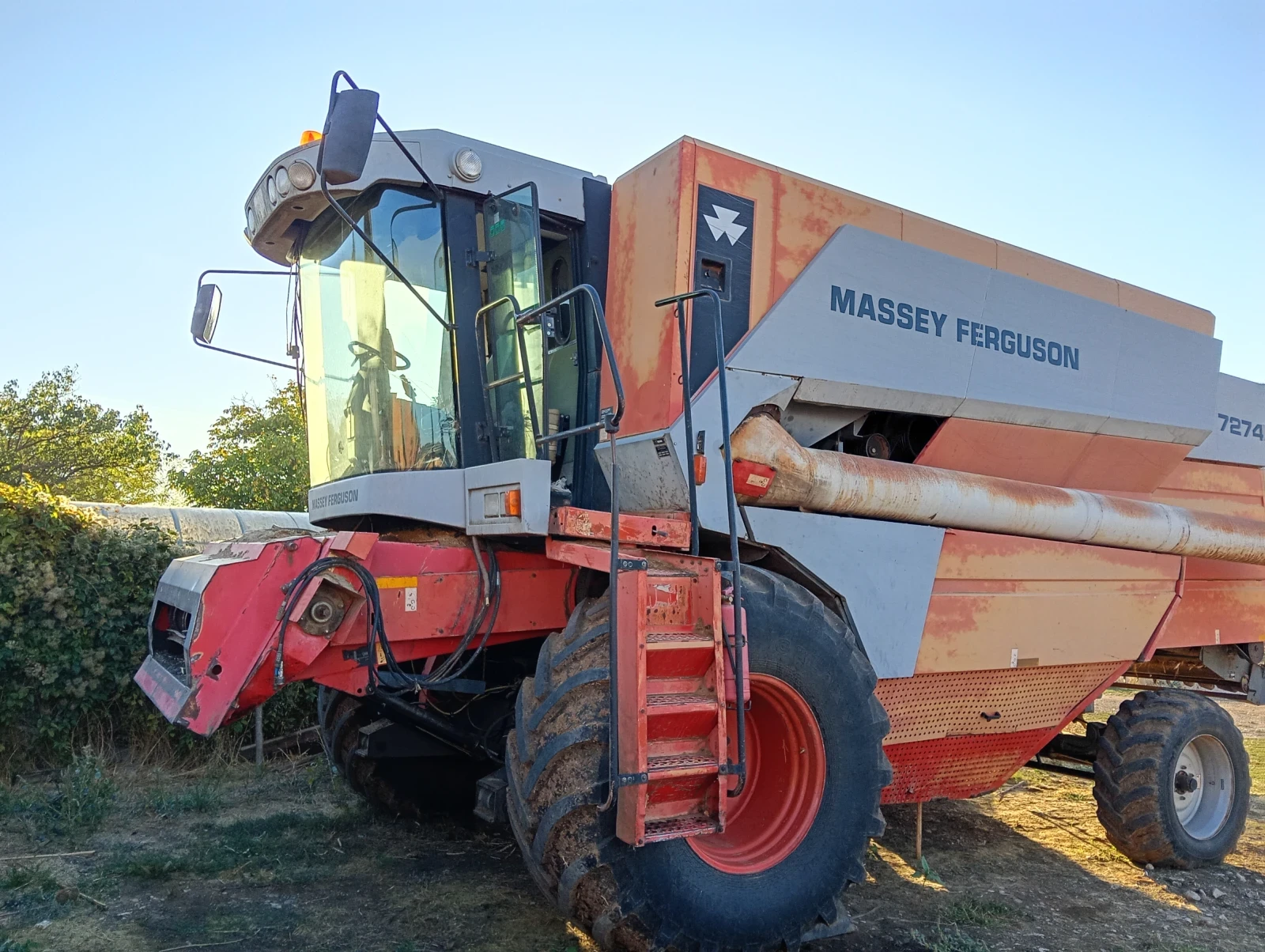 Комбайн Massey Ferguson 7276АЛ, снимка 2 - Селскостопанска техника - 56352902