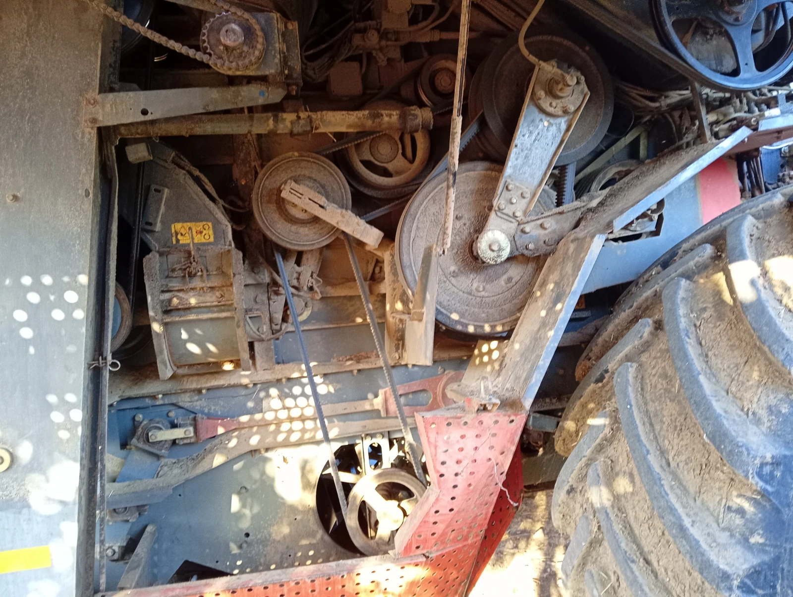 Комбайн Massey Ferguson 7276АЛ, снимка 9 - Селскостопанска техника - 56352902