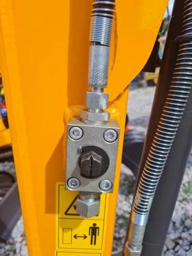 Багер Yanmar XN08-10-12-16-18, снимка 6